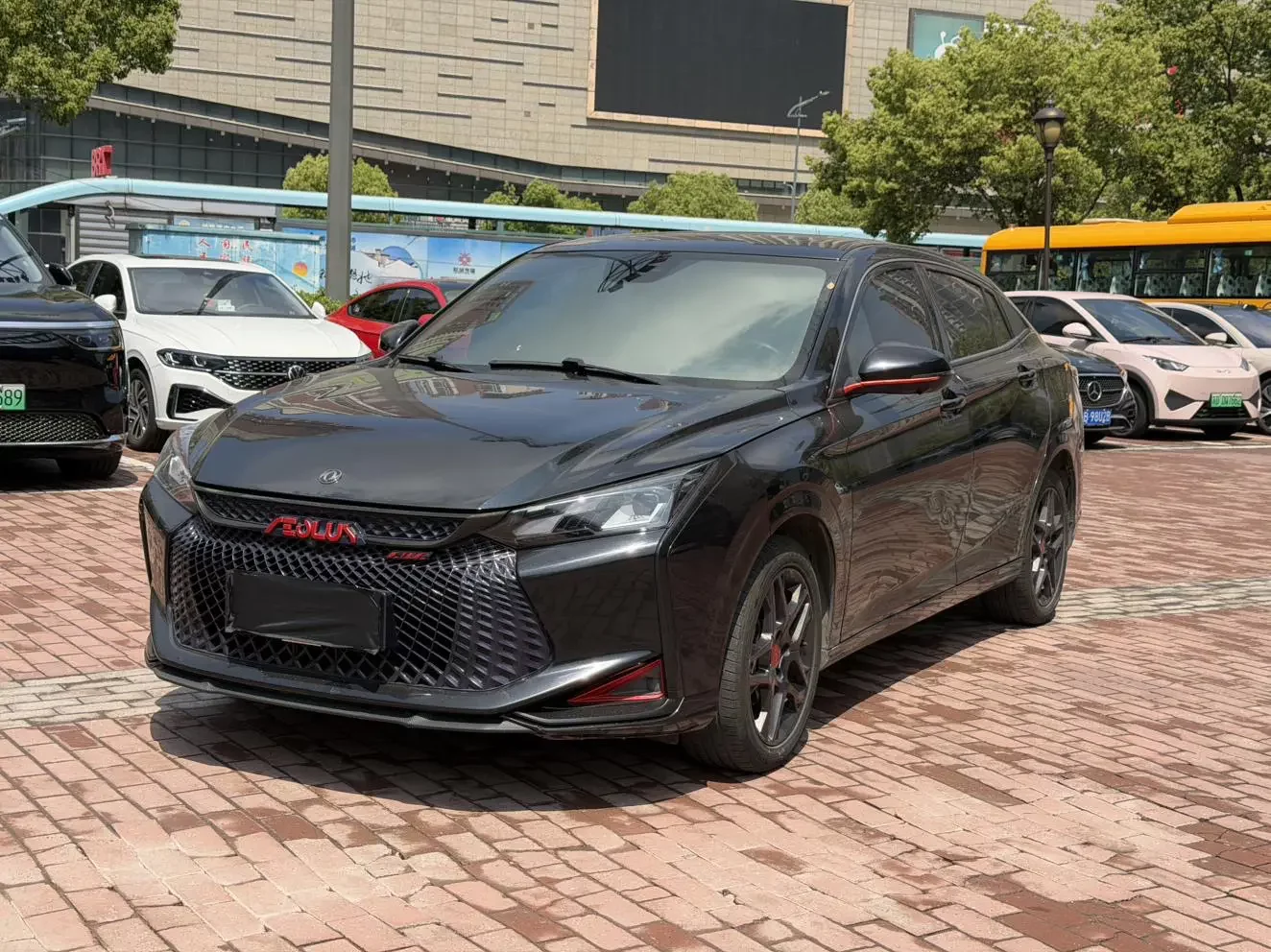 Dongfeng Yixuan