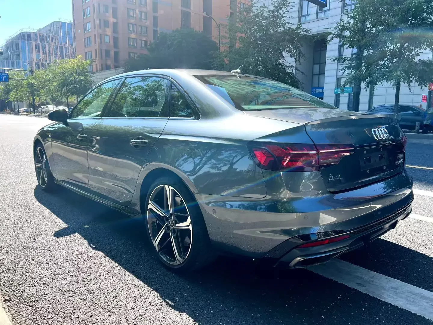Audi A4L