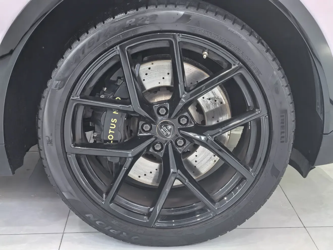 Lotus Eletre