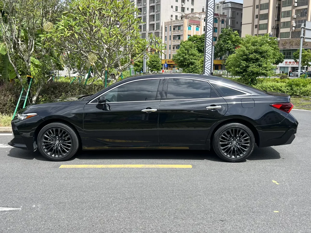 Toyota Avalon