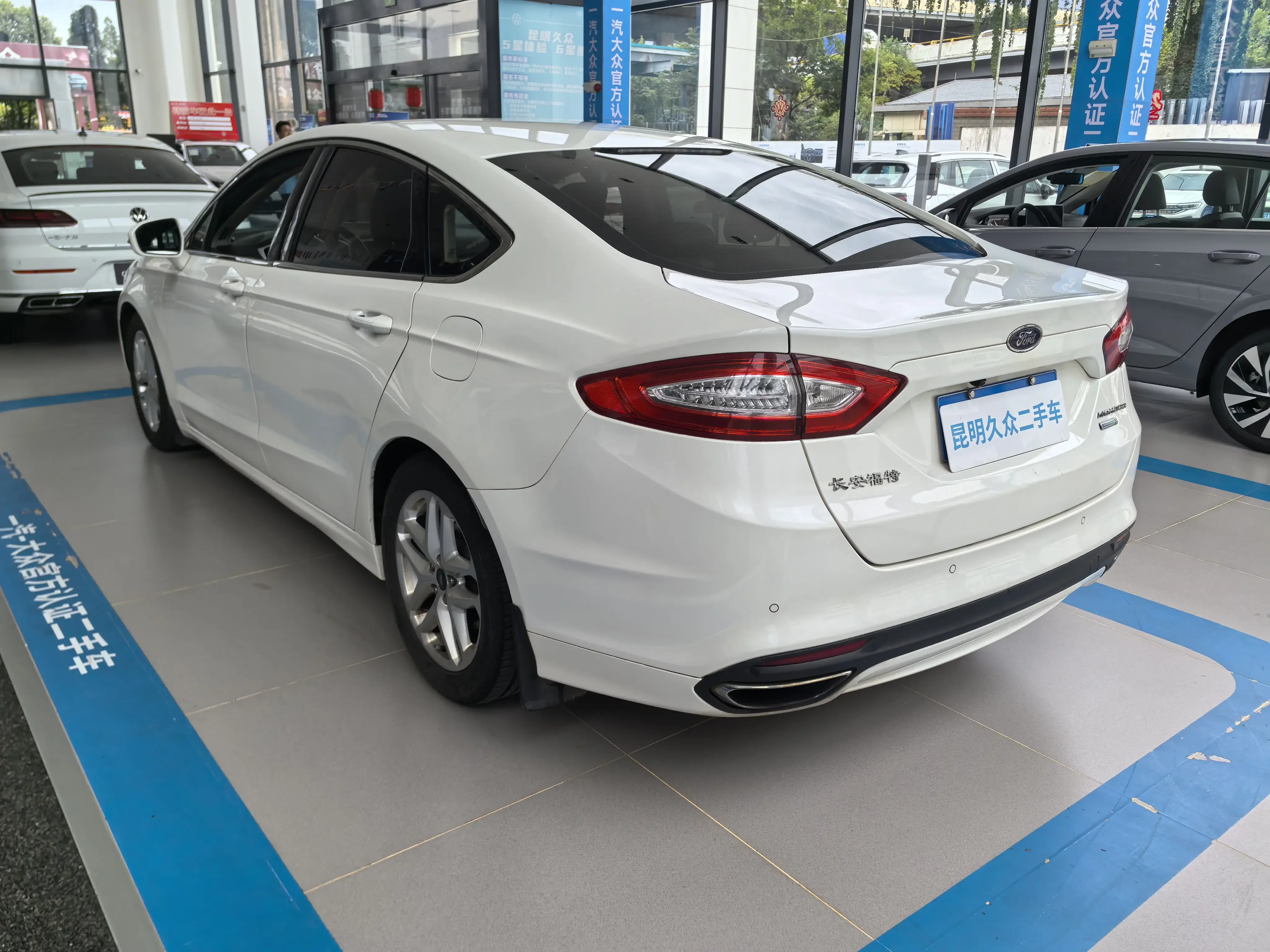Ford Mondeo