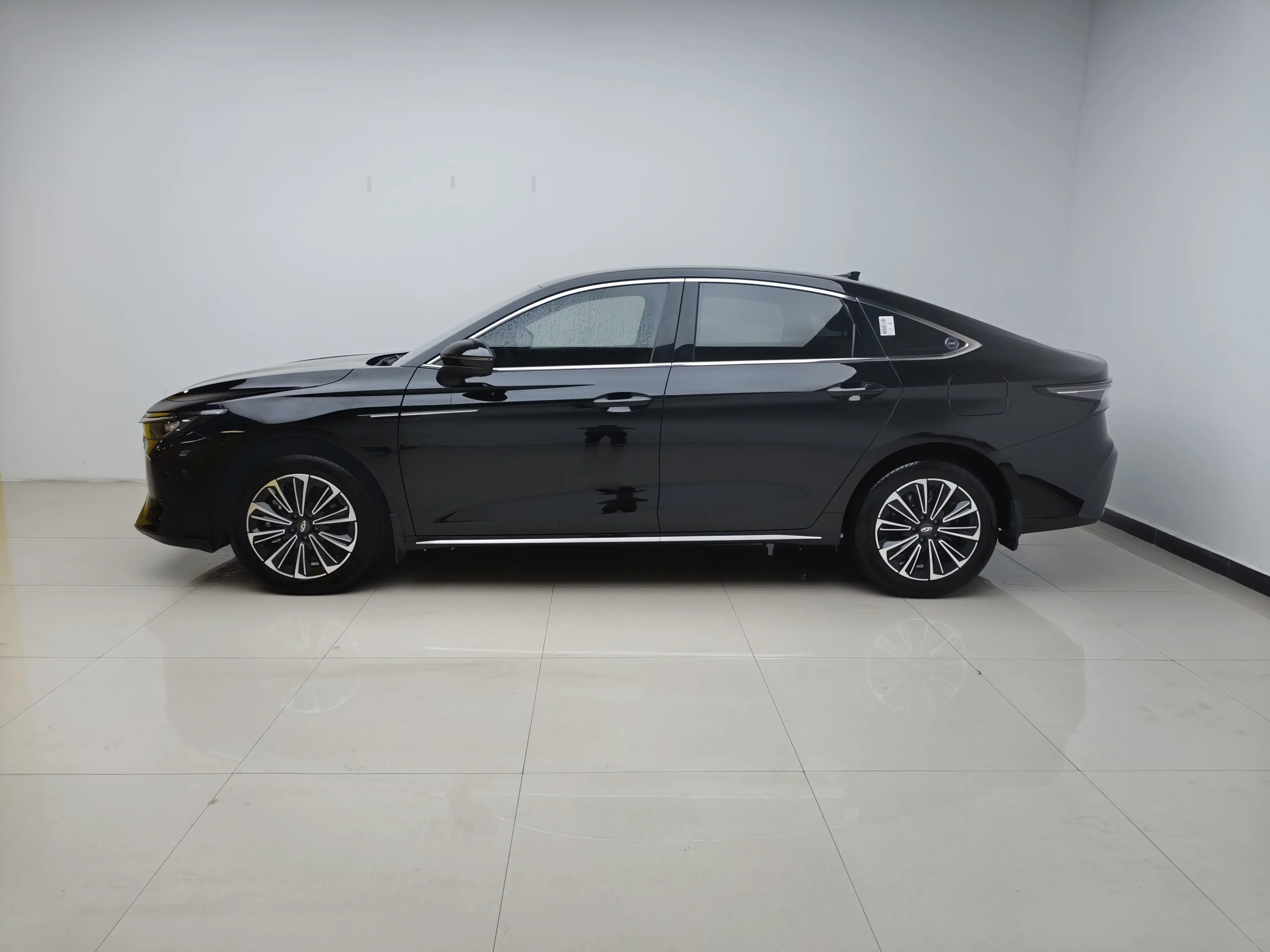 Chery Fengyun A8