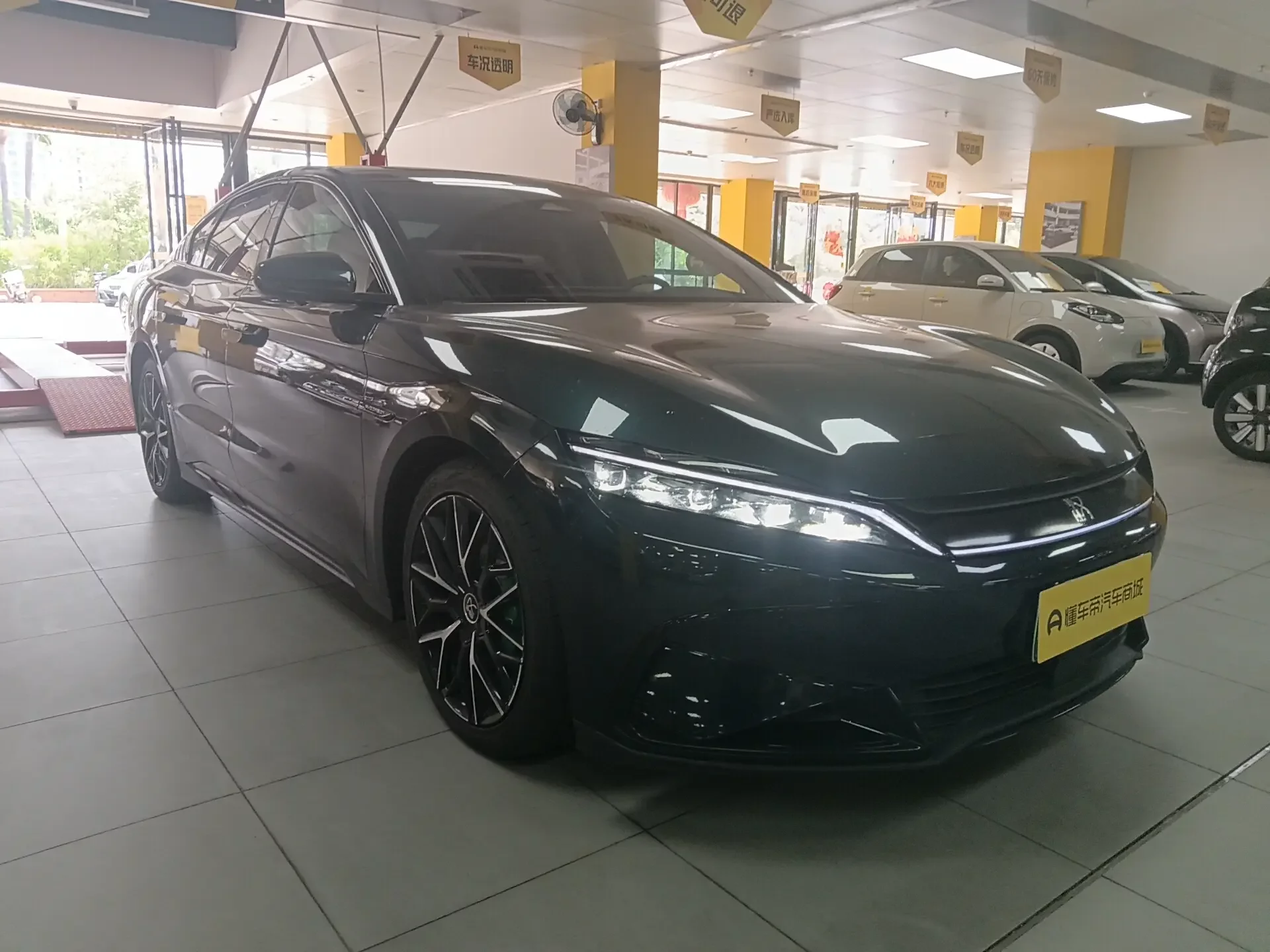 BYD Han EV