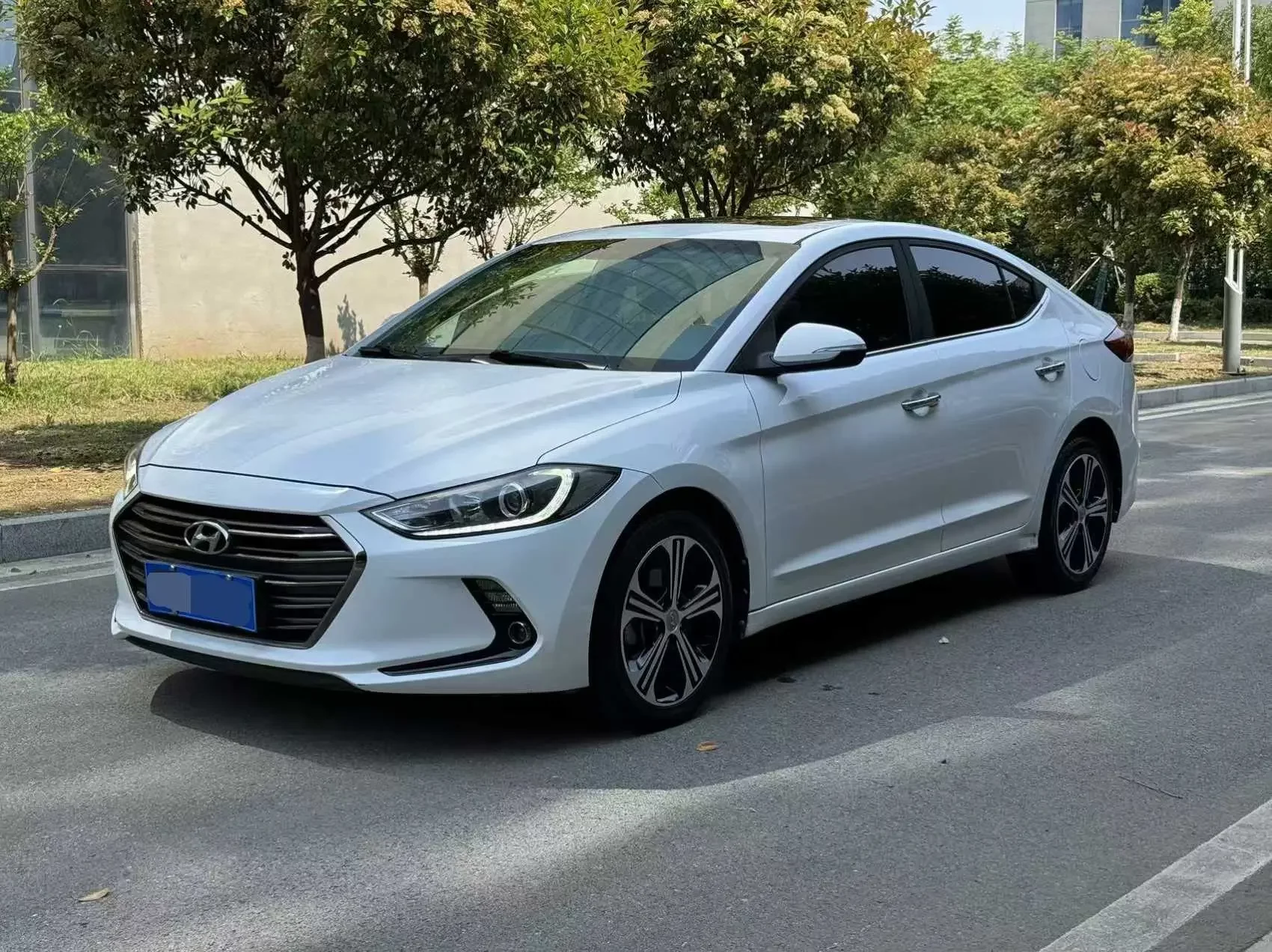 Hyundai lead