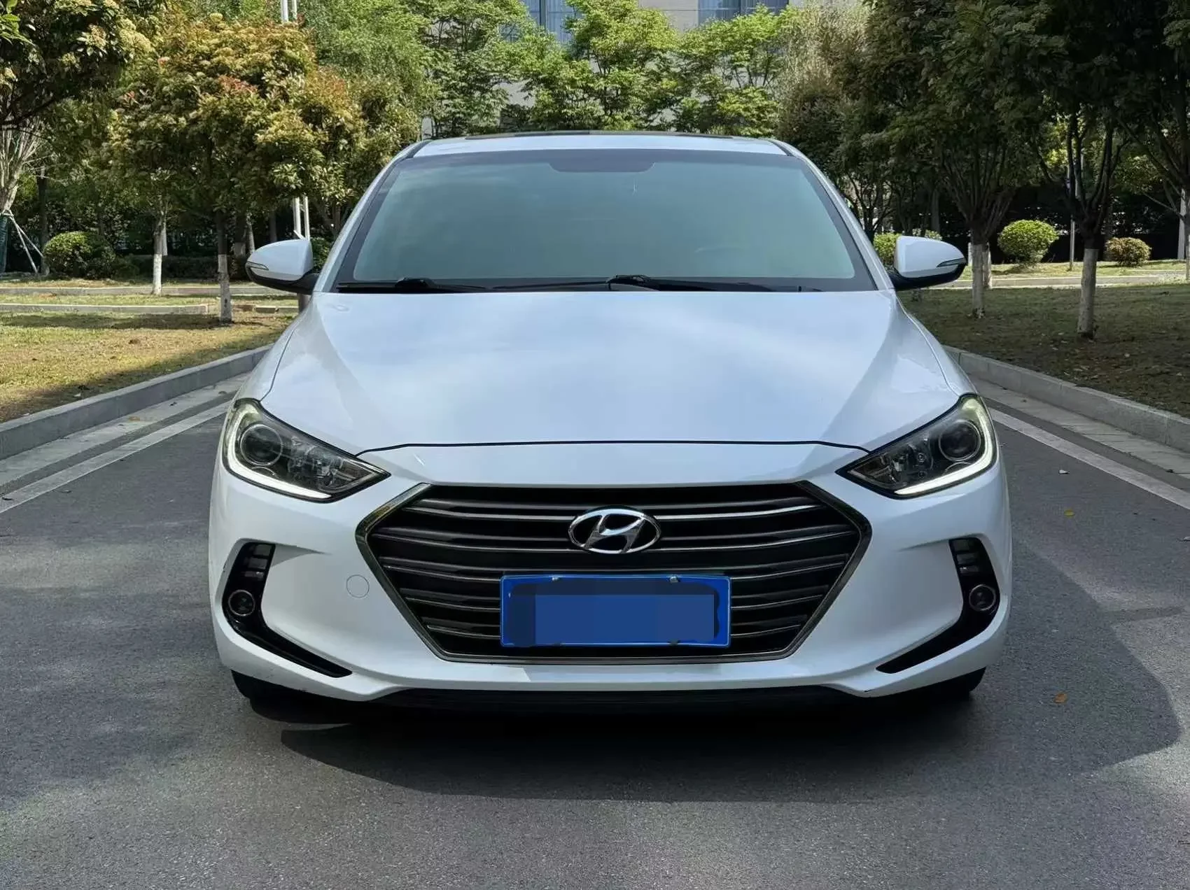 Hyundai lead