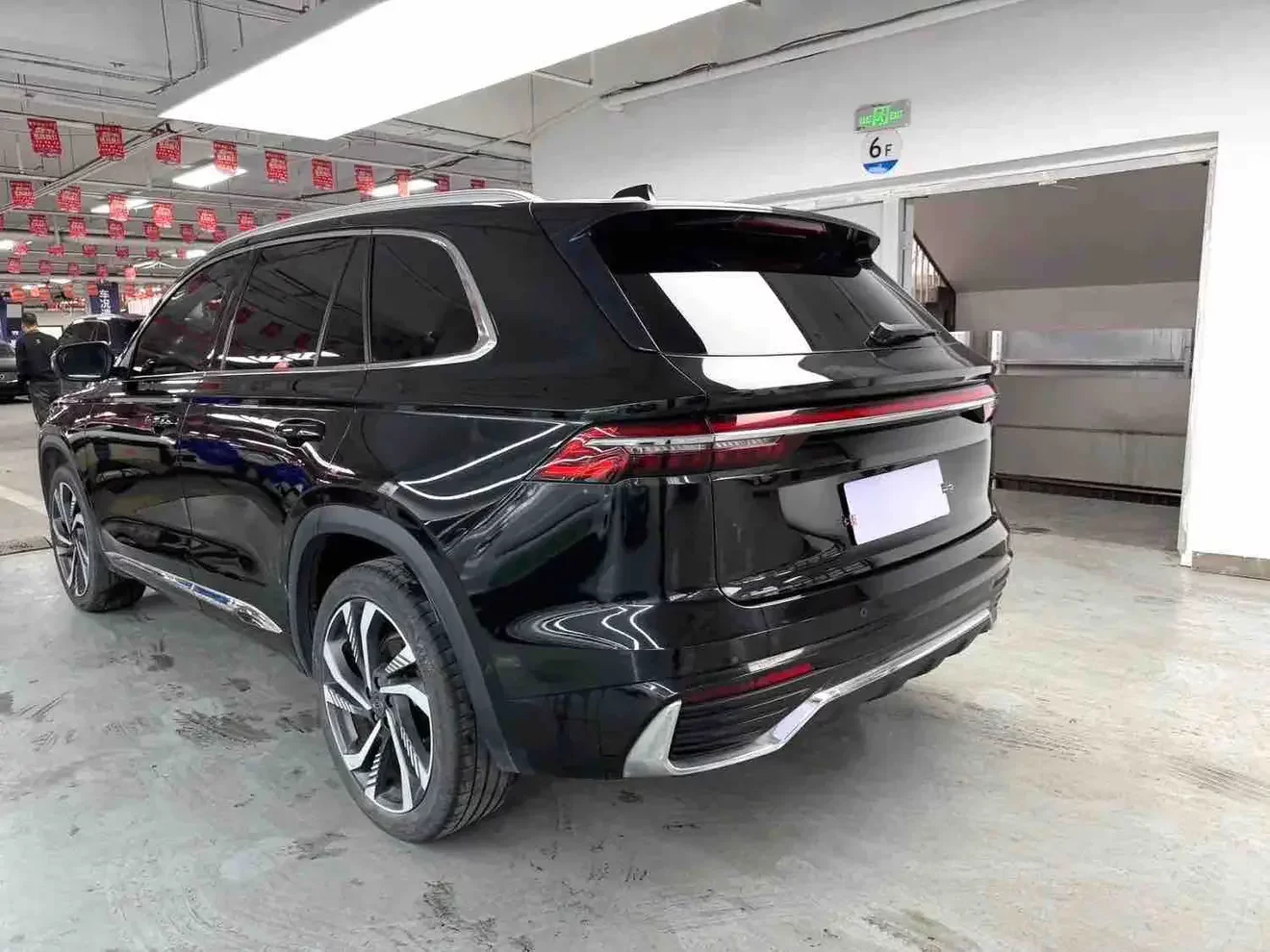 Geely Monjaro