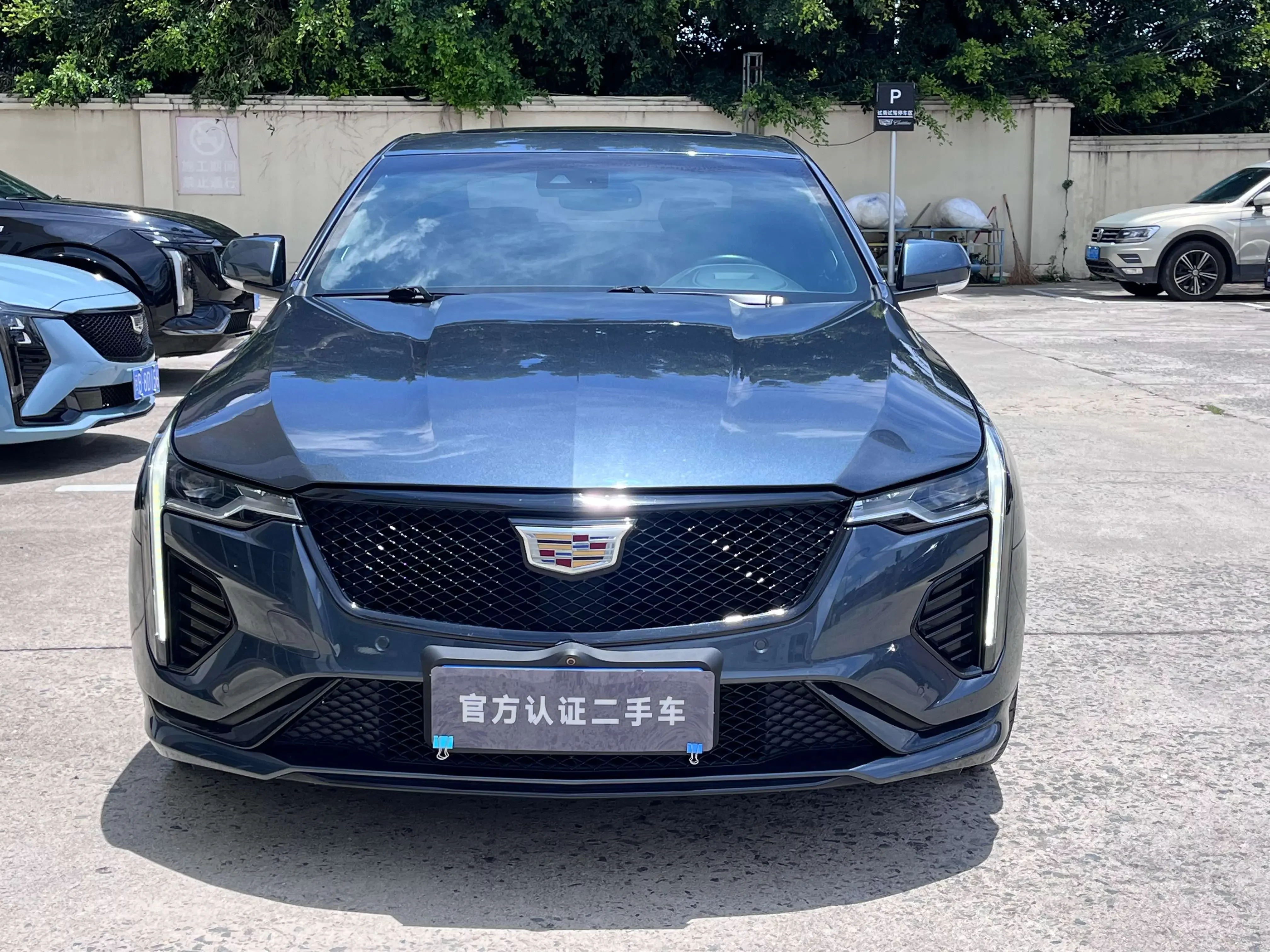 Cadillac CT4