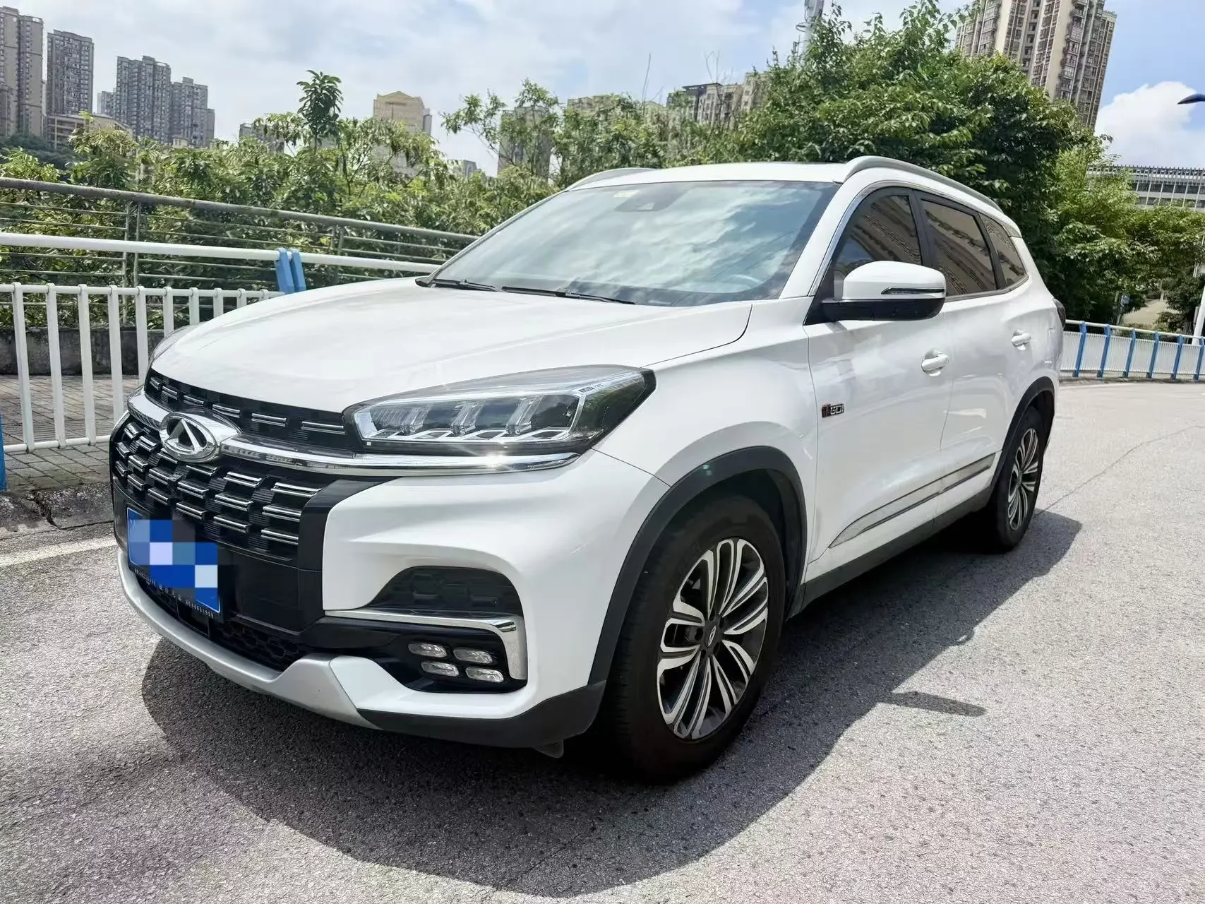 Chery Tiggo 8