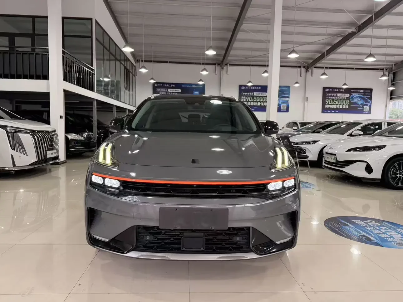 Lynk & Co 06
