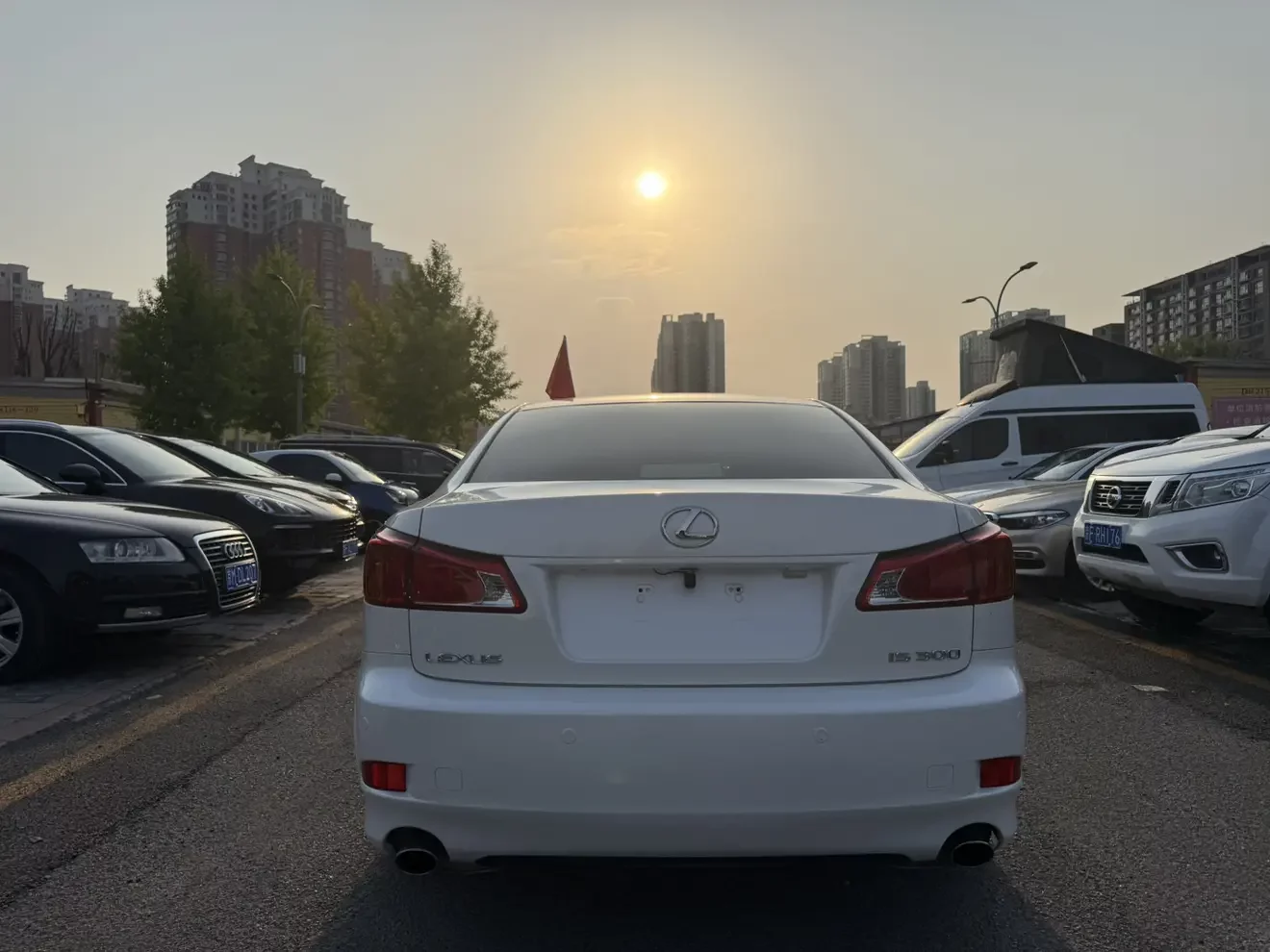 Lexus IS