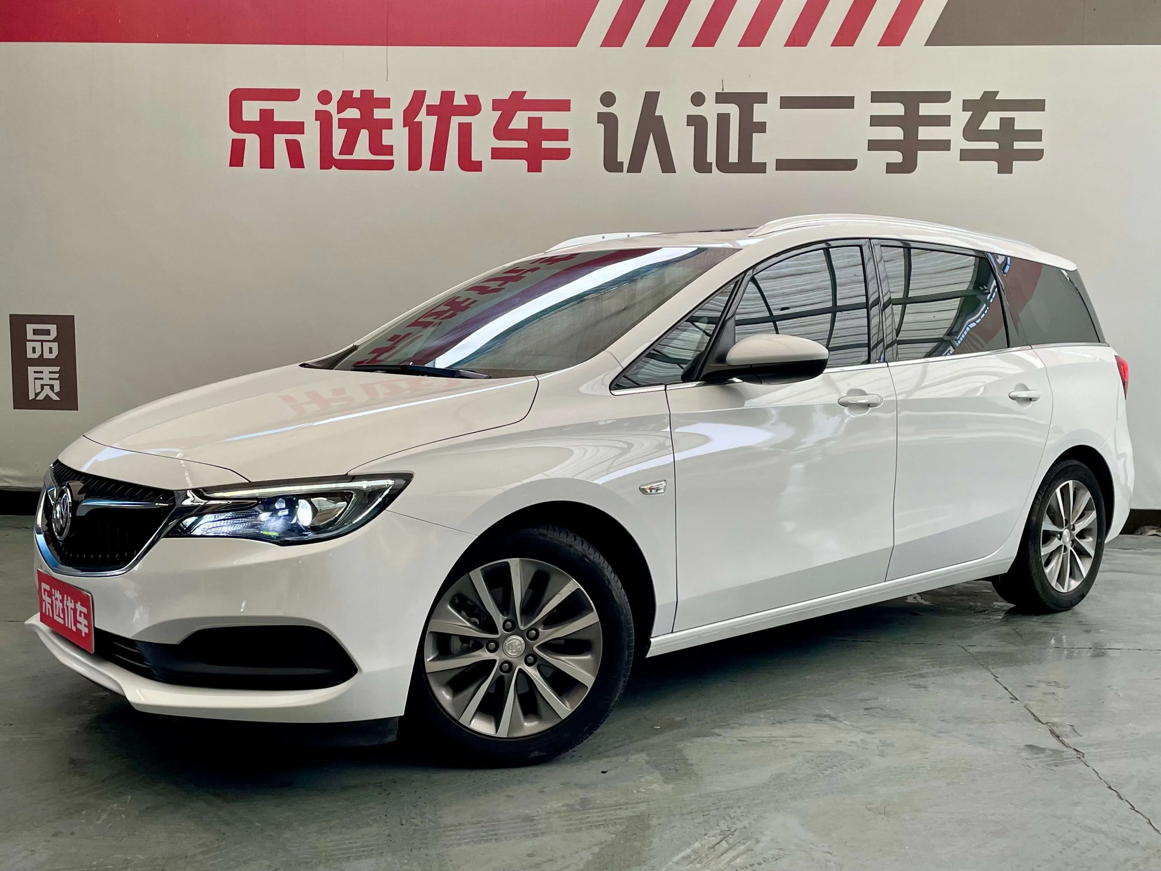 Buick GL6