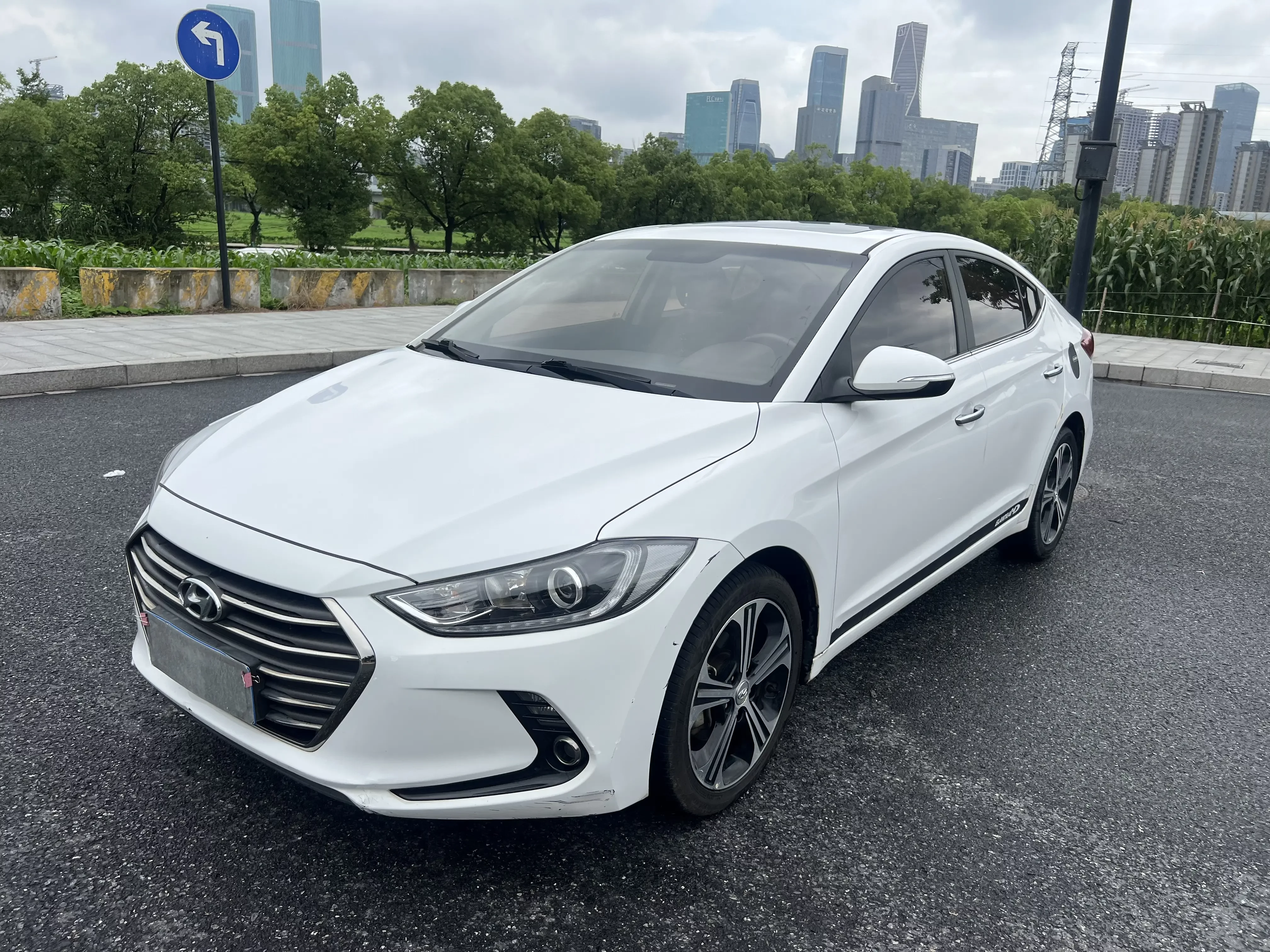 Hyundai lead