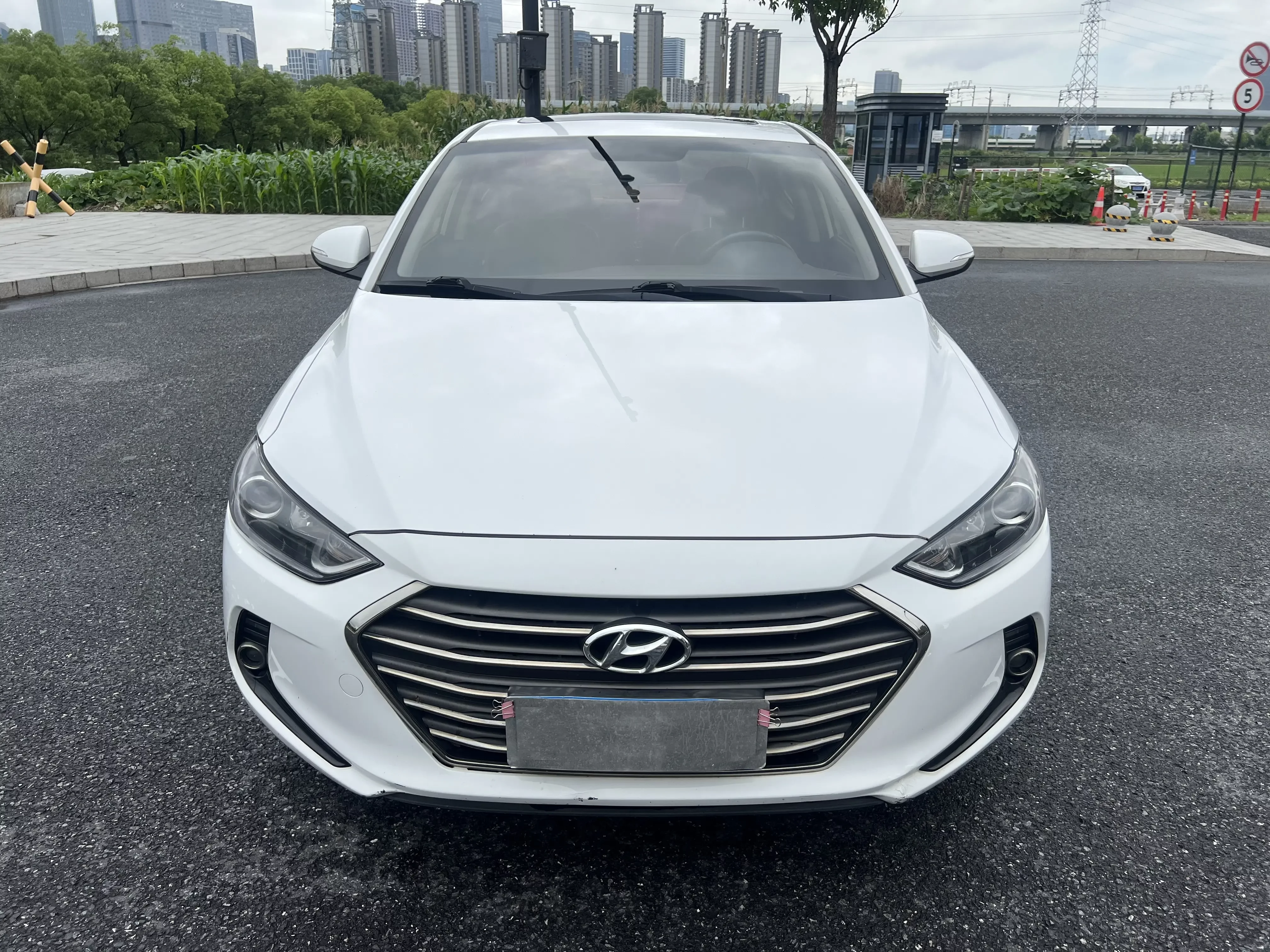 Hyundai lead