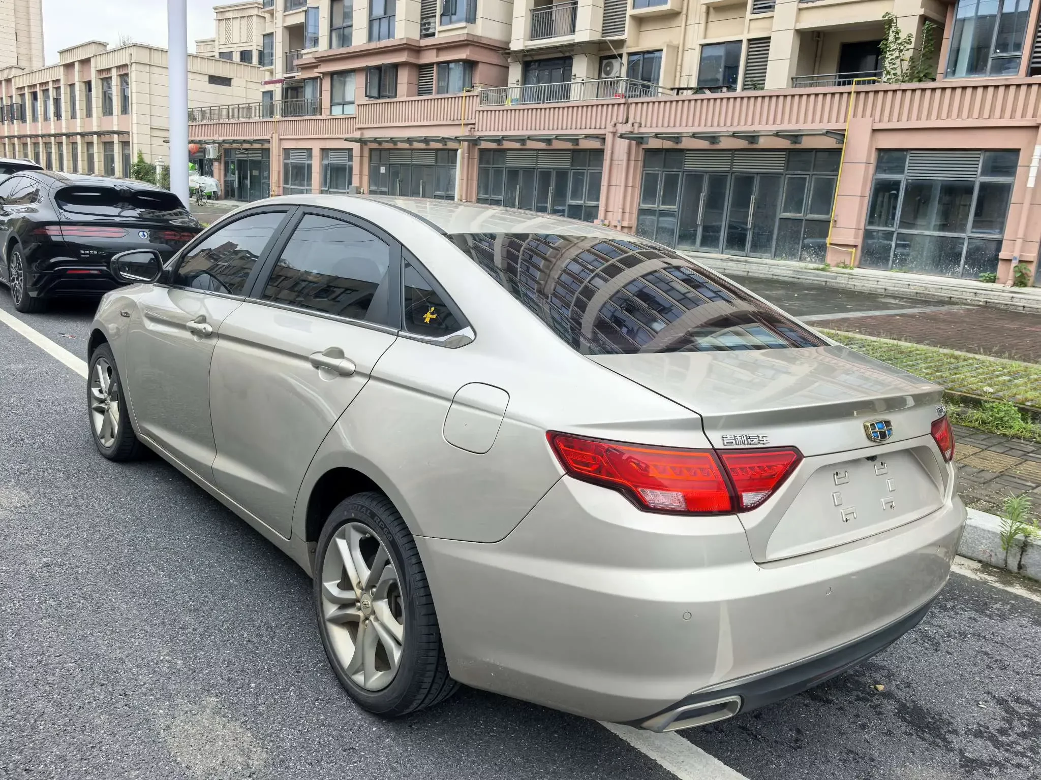 Geely Emgrand GL