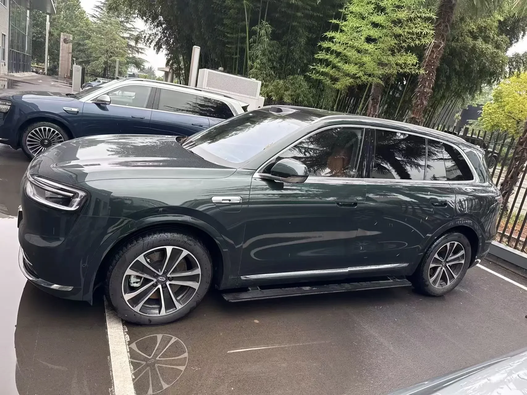 AITO M7