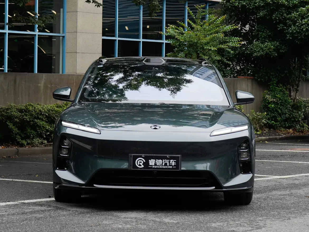 NIO ET5T