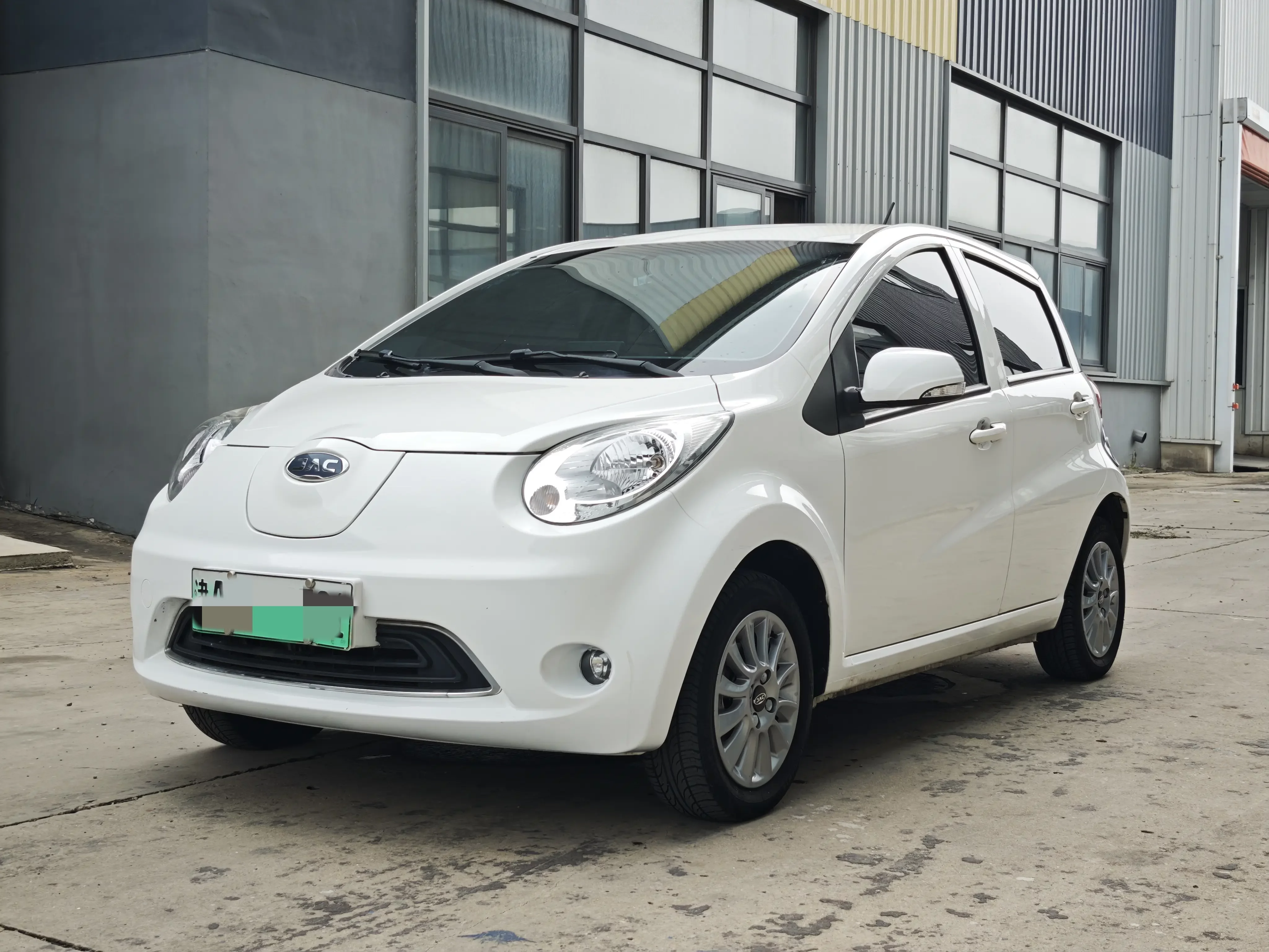 Jiangxi JAC iEV6E