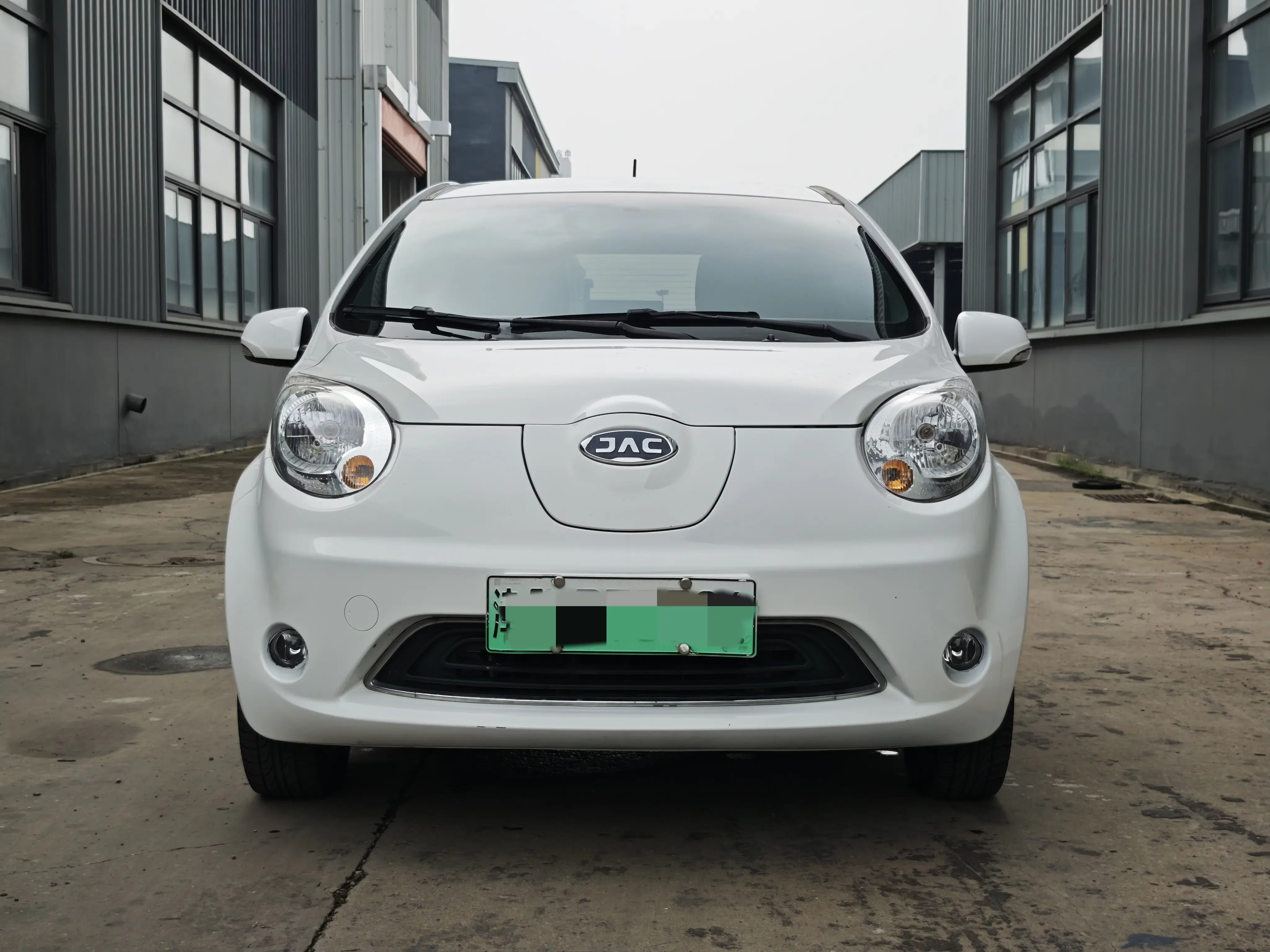 Jiangxi JAC iEV6E