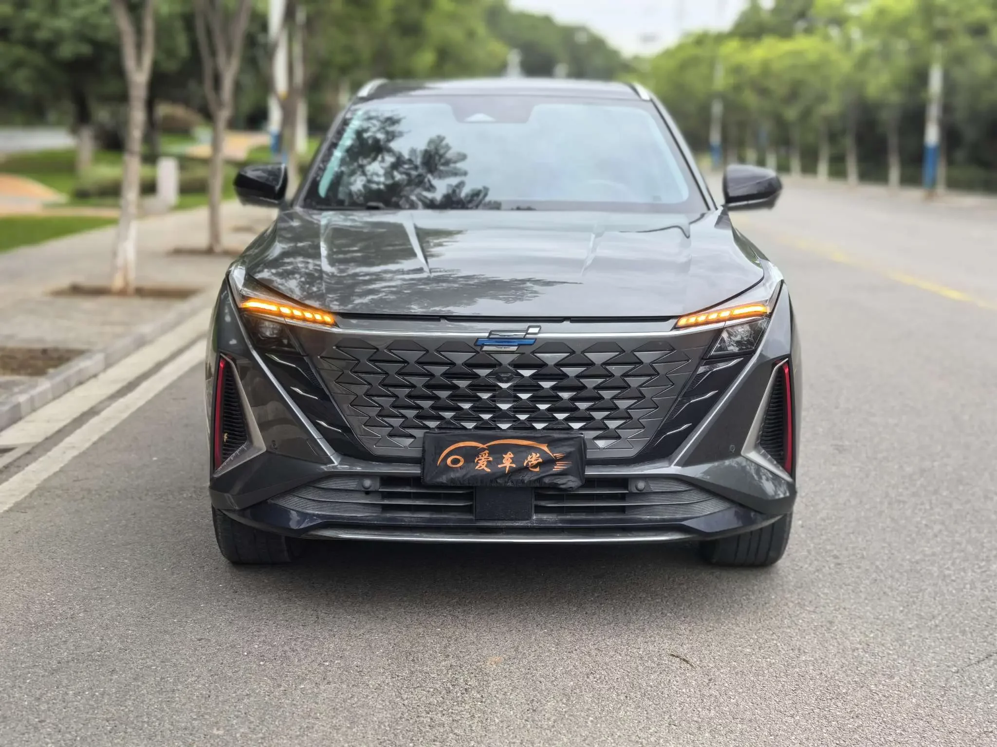 Oshan Changan Auchan Z6