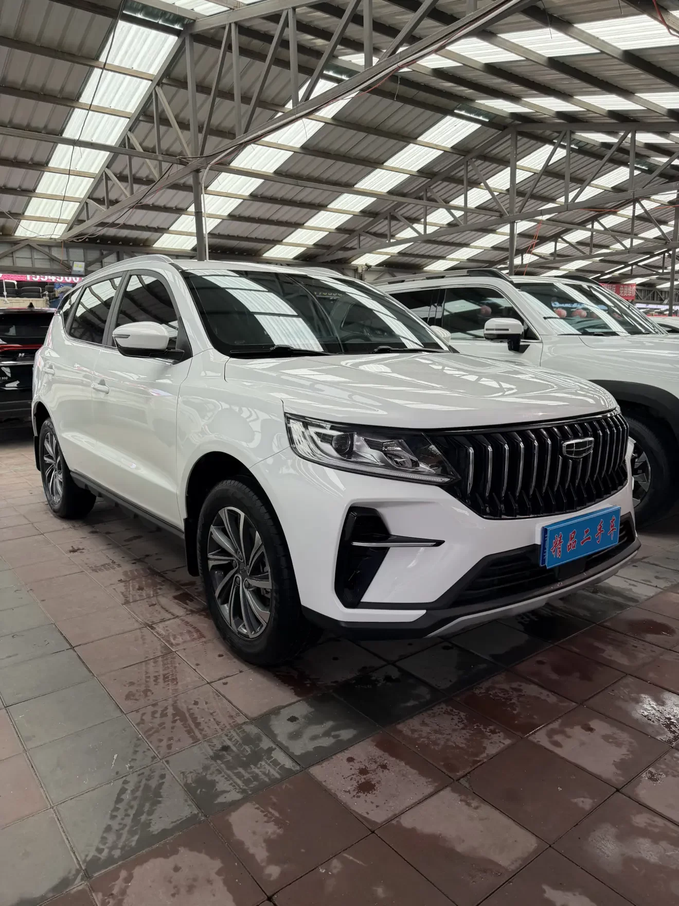 Geely Vision X6