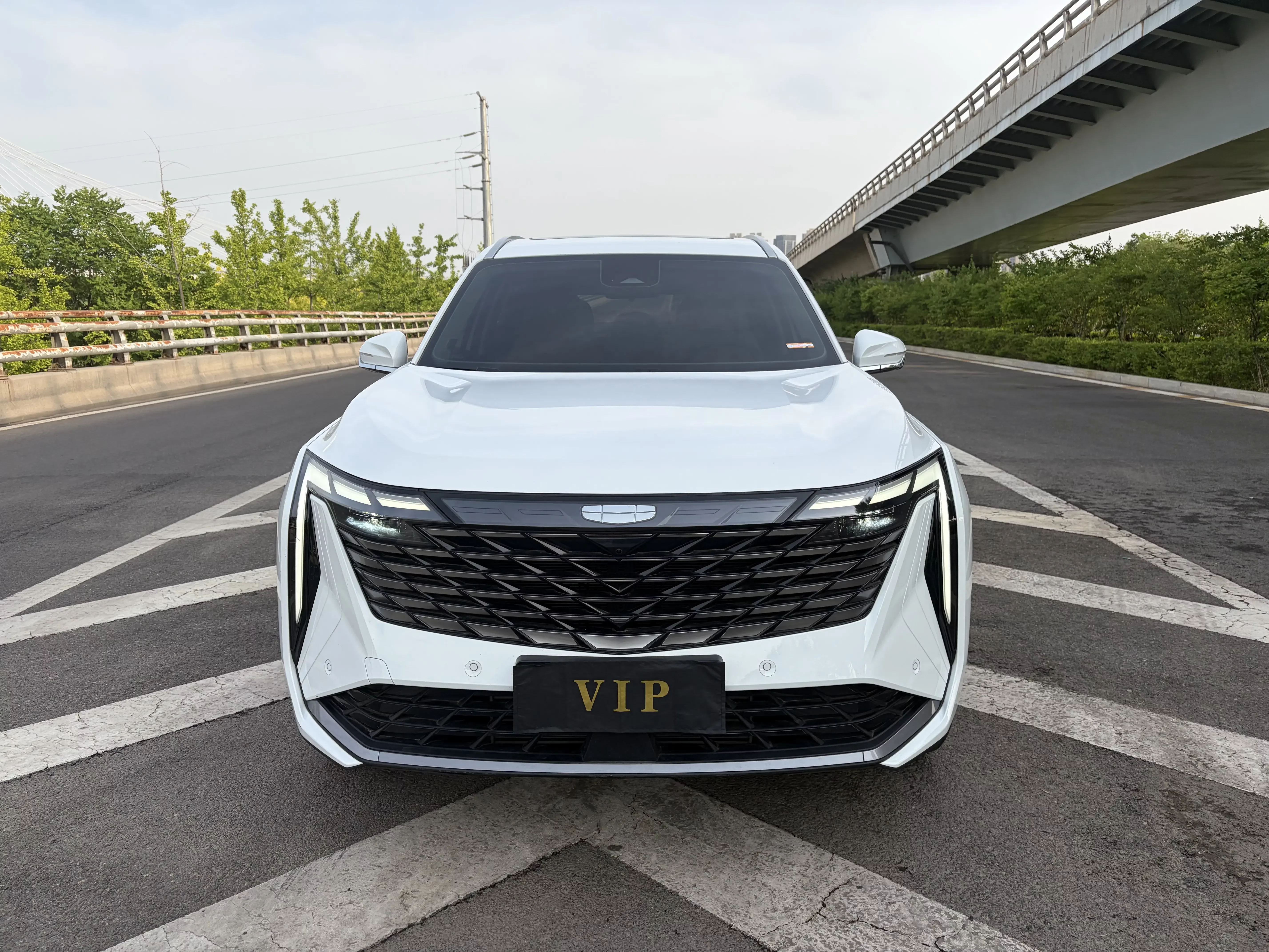 Geely Atlas L