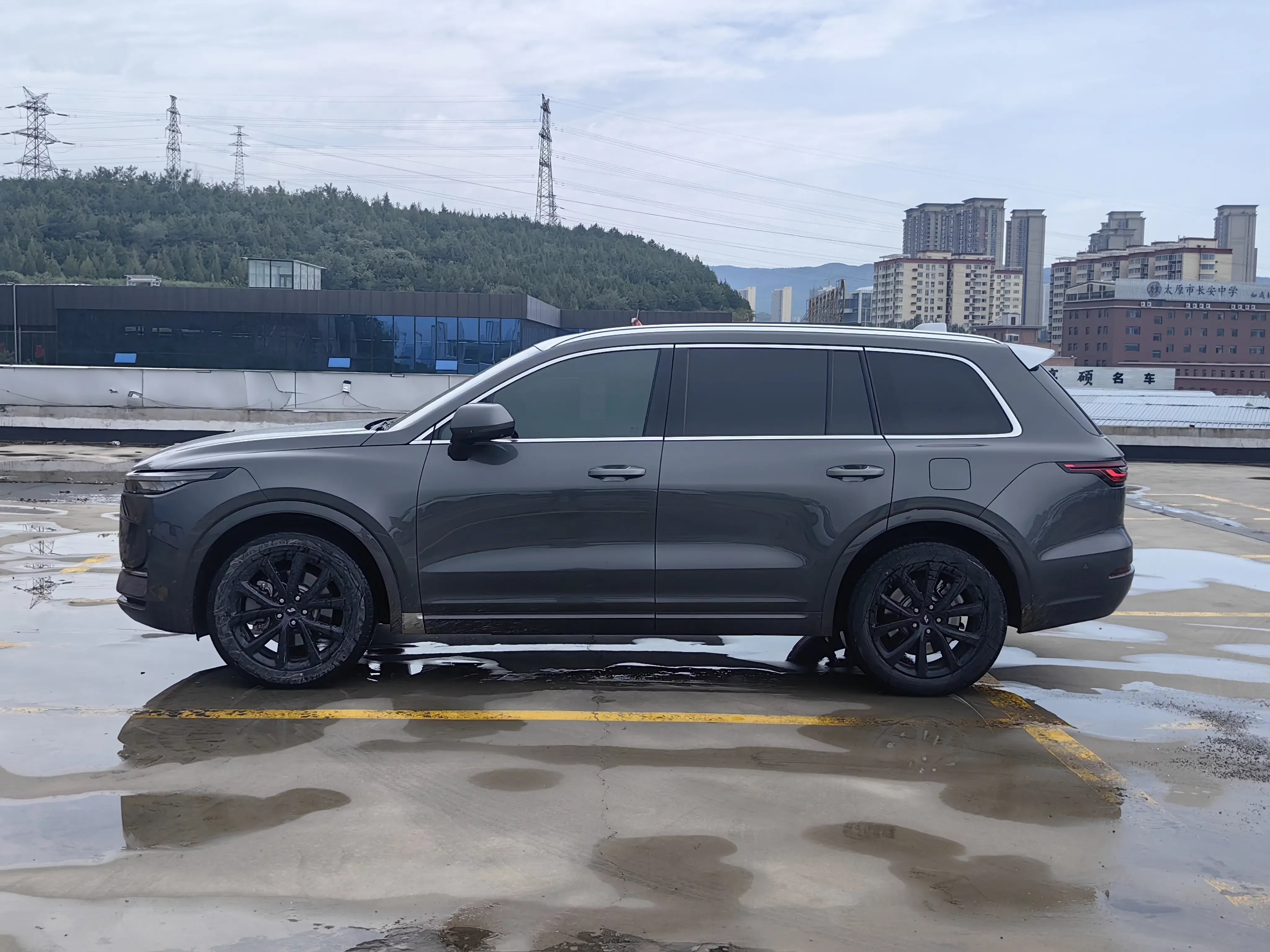 Lixiang ONE