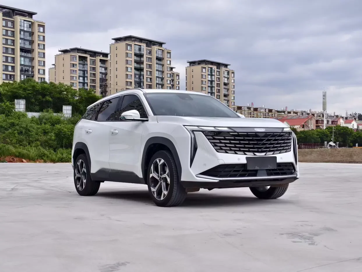 Geely Atlas L