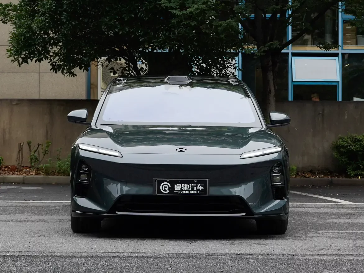 NIO ET5T