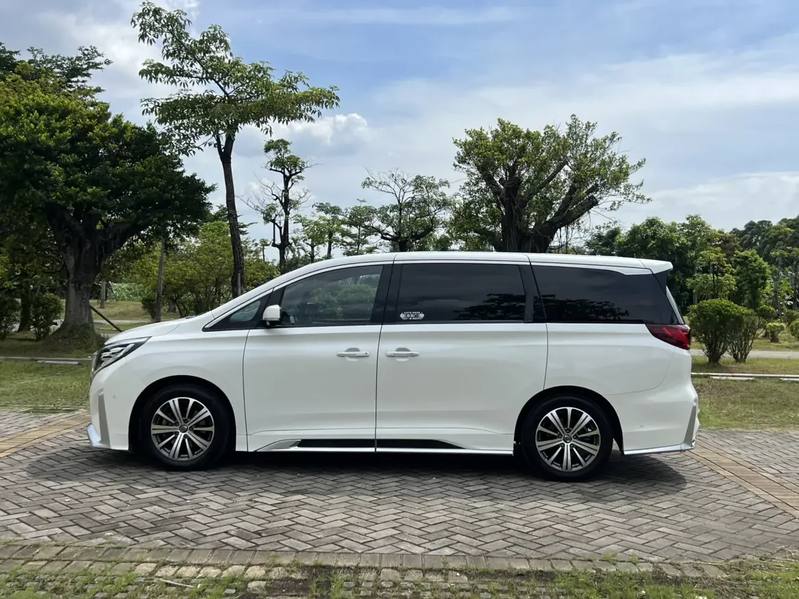 GAC Trumpchi M8