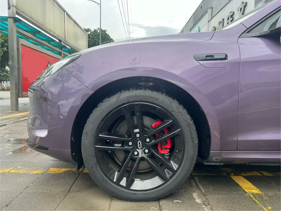 AITO M5