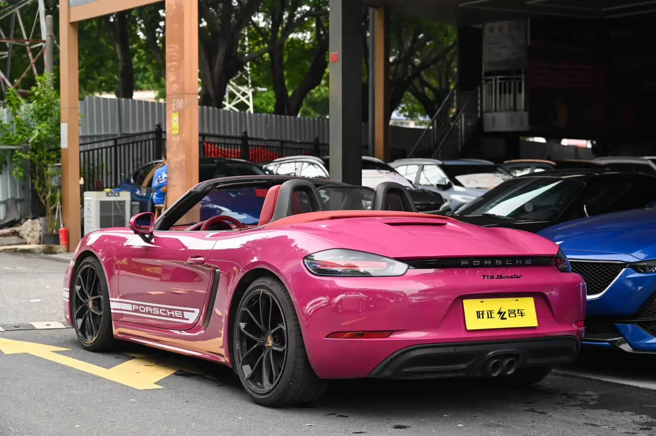 Porsche 718