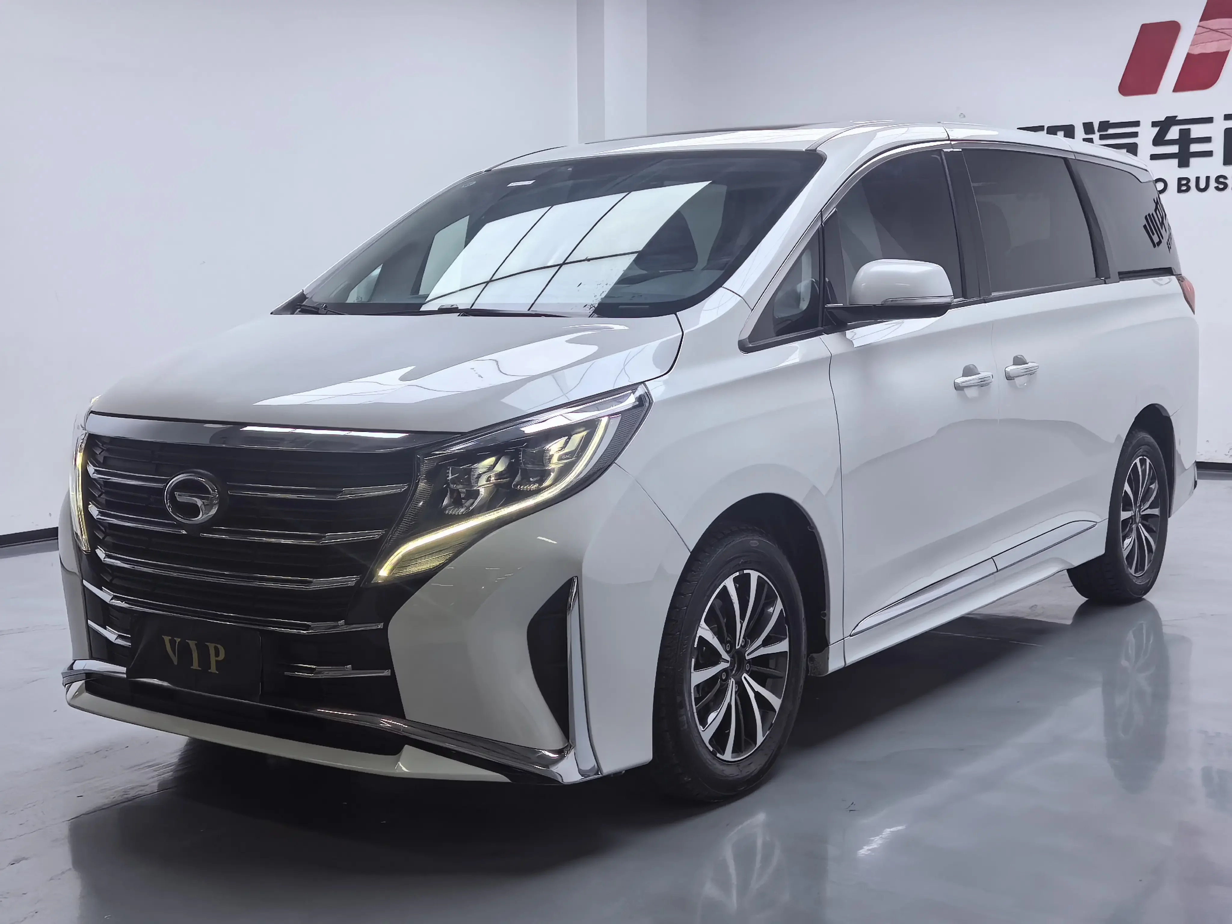 GAC Trumpchi M8