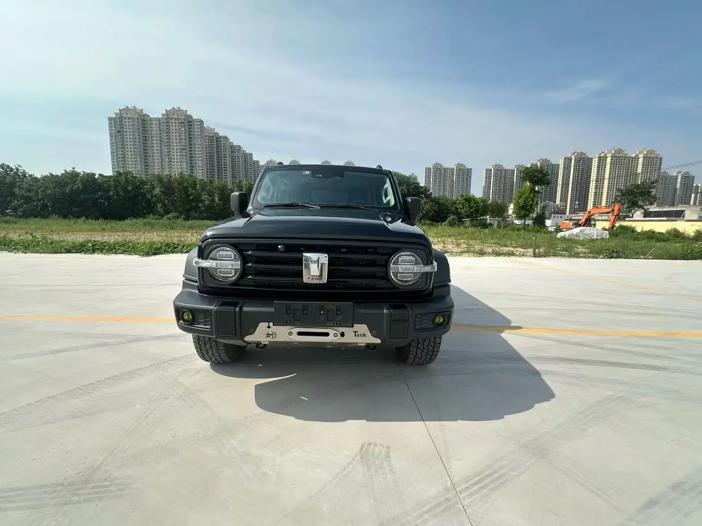 Tank 300