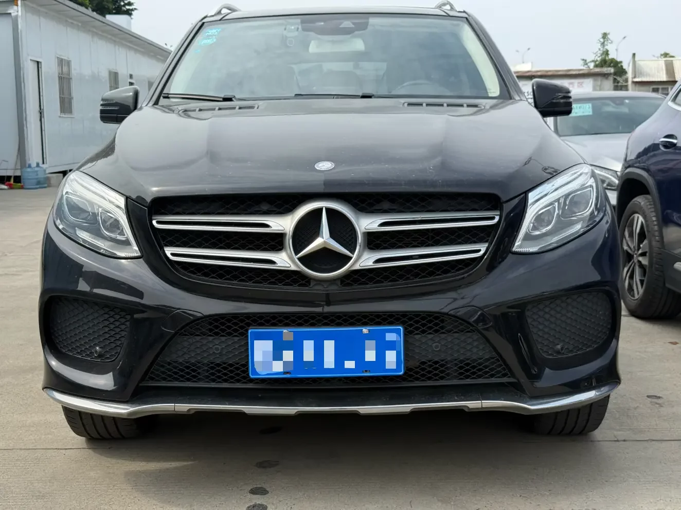 Mercedes-Benz GLE (Imported)