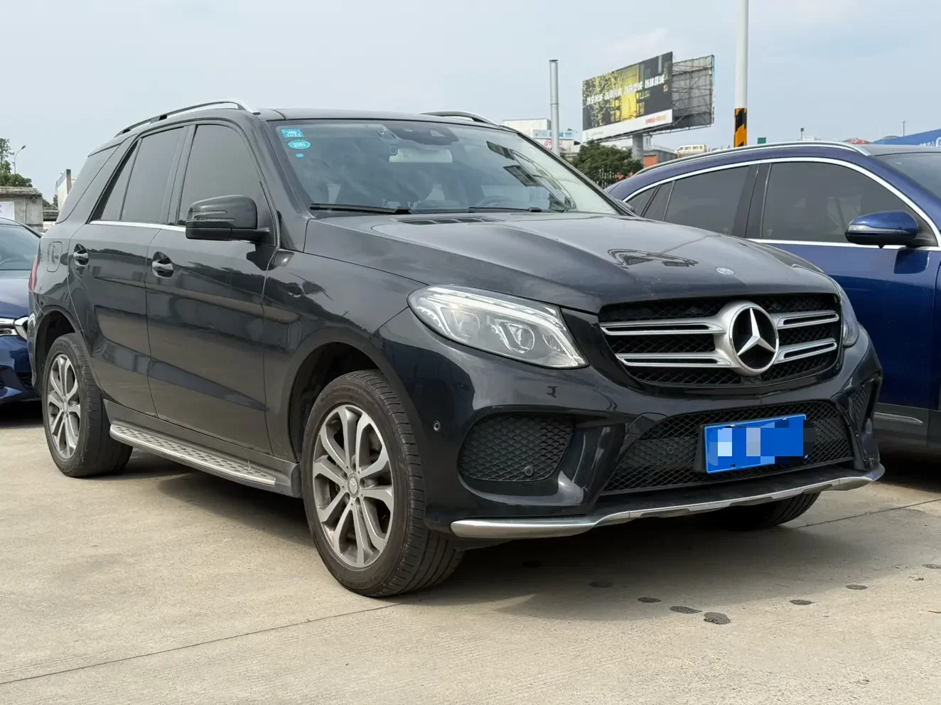 Mercedes-Benz GLE (Imported)