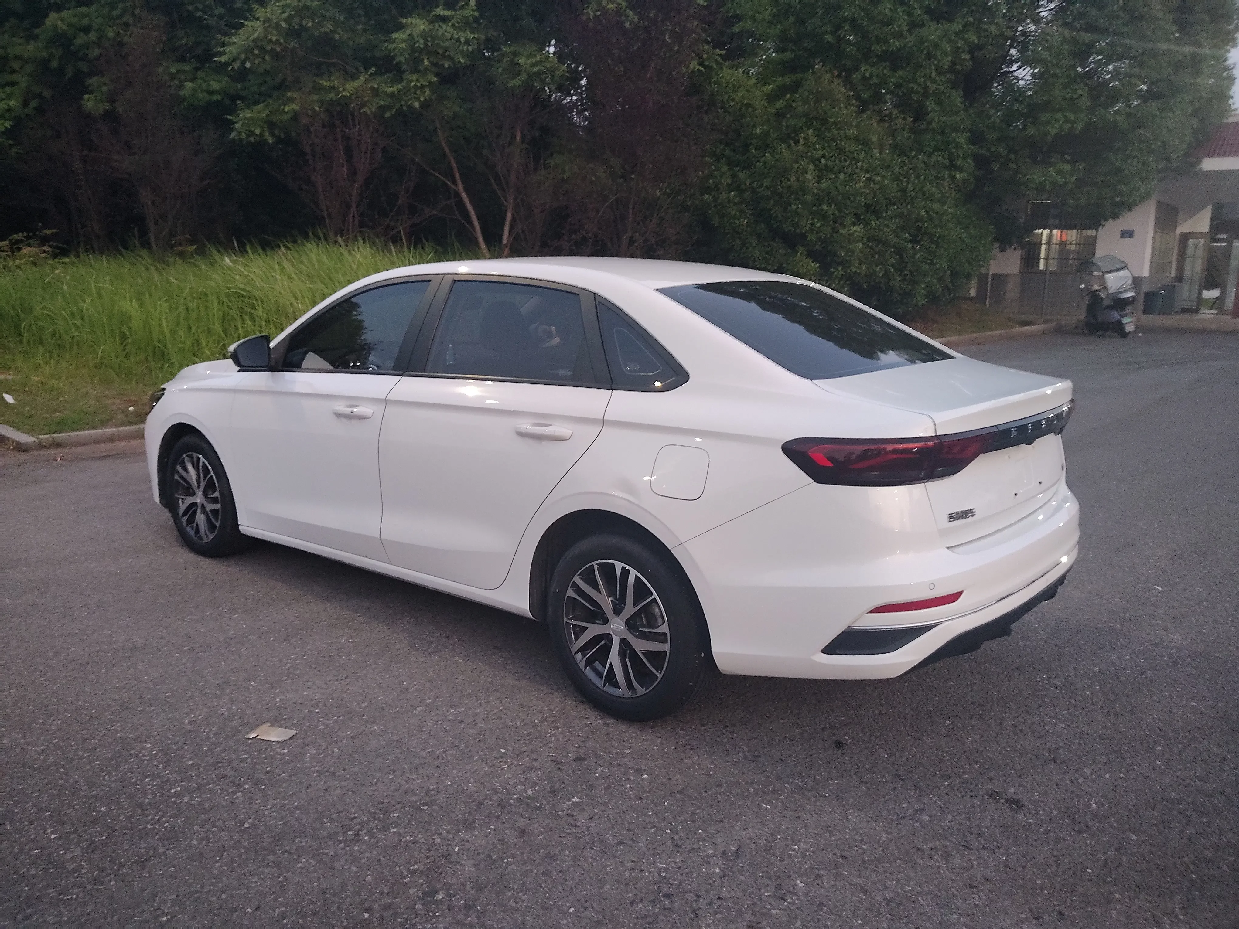 Geely emgrand