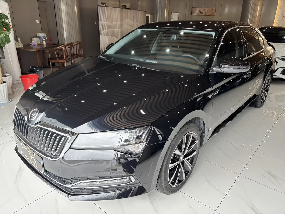 Skoda SuperB