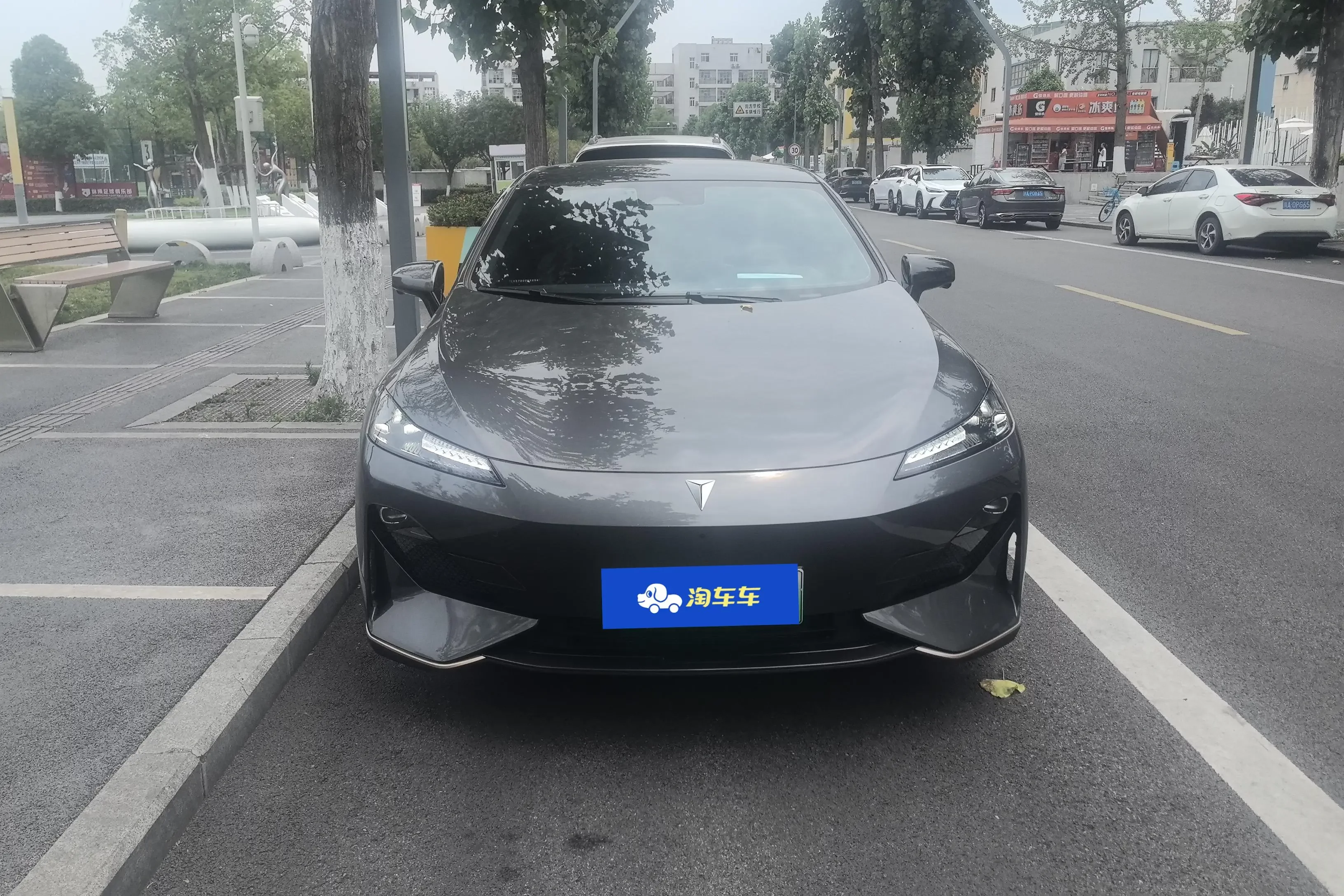 Deepal Dark blue SL03
