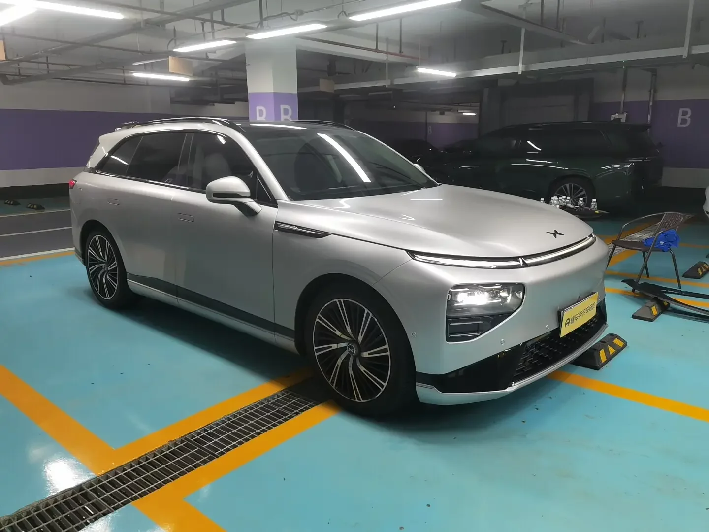 Xpeng G9
