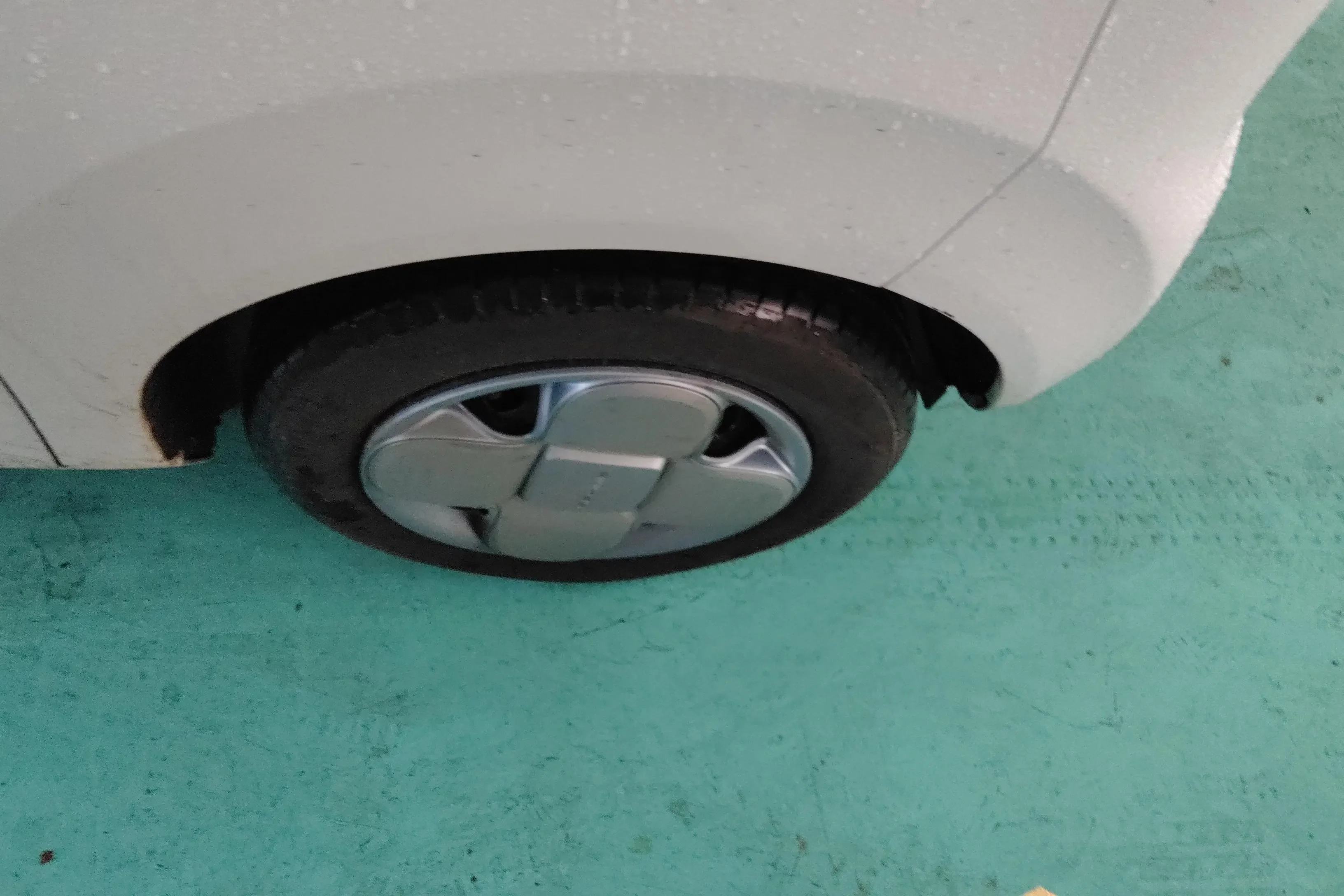 Geely panda