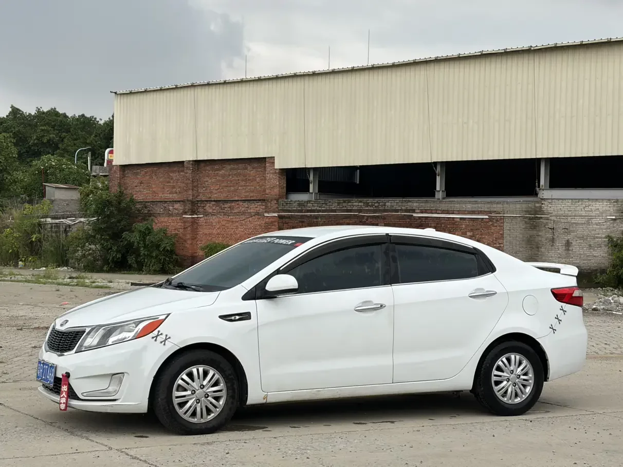 Kia K2