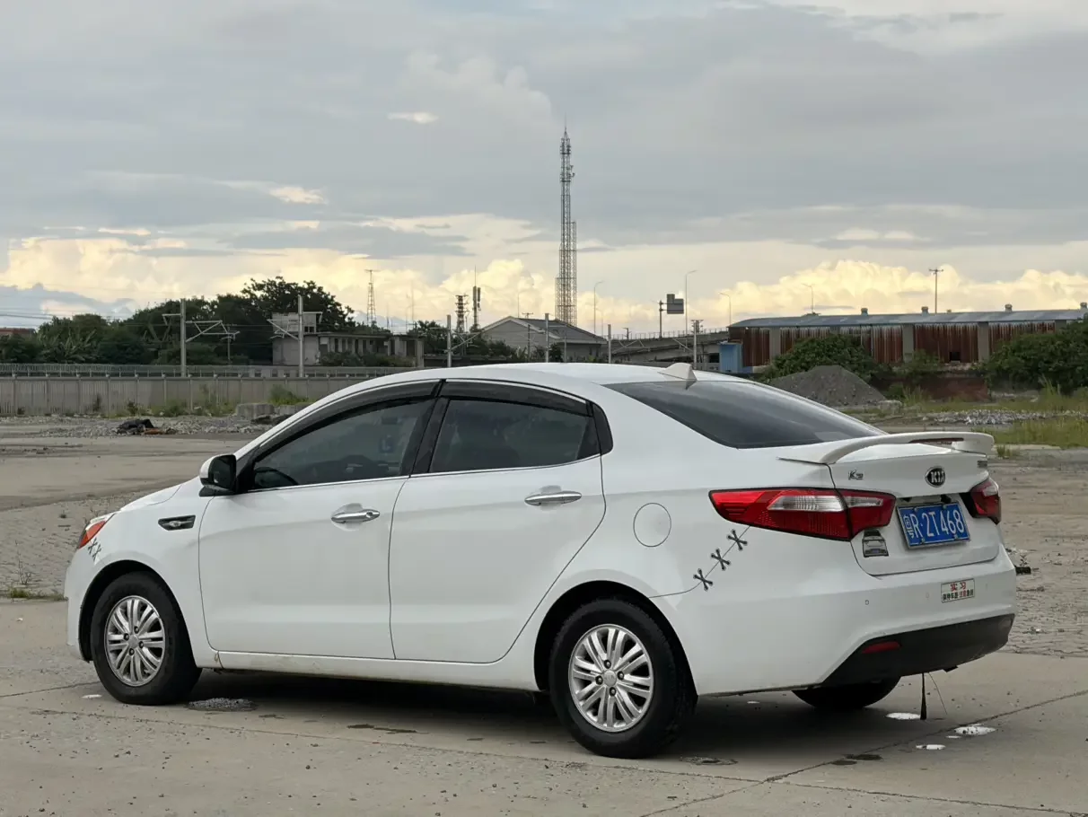 Kia K2