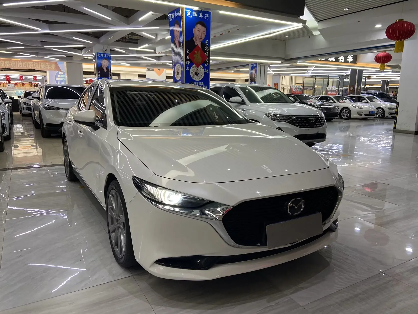 Mazda Axela