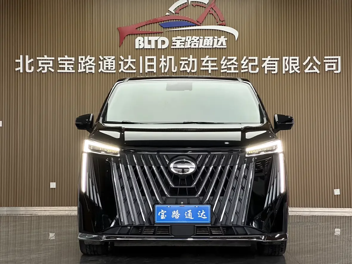 GAC Trumpchi M8