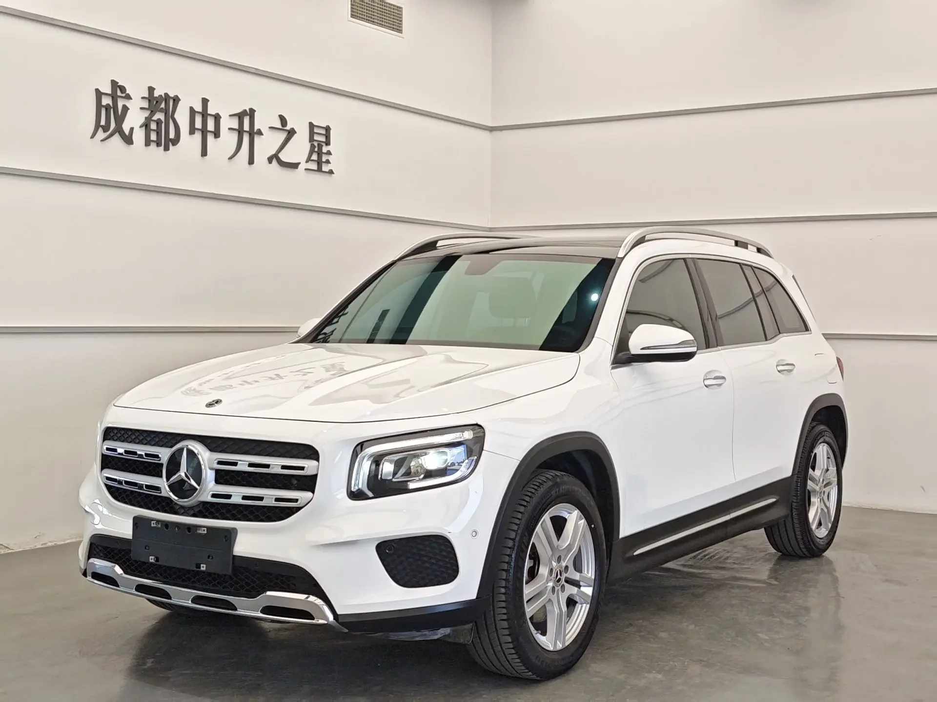 Mercedes-Benz GLB