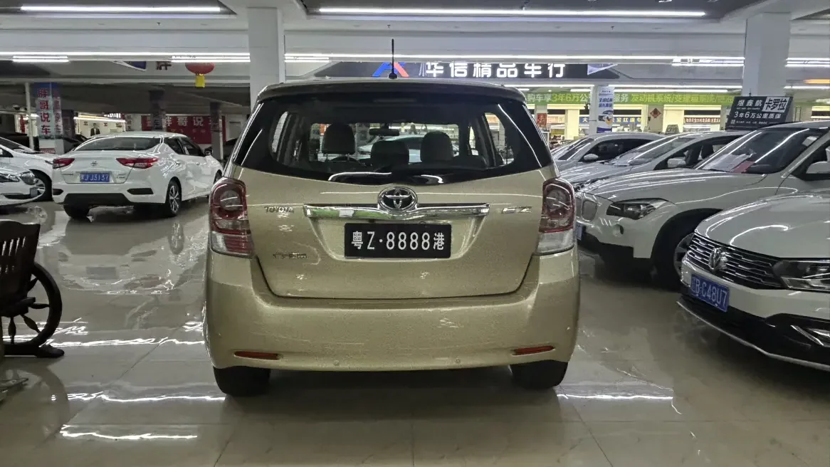 Toyota Verso / EZ