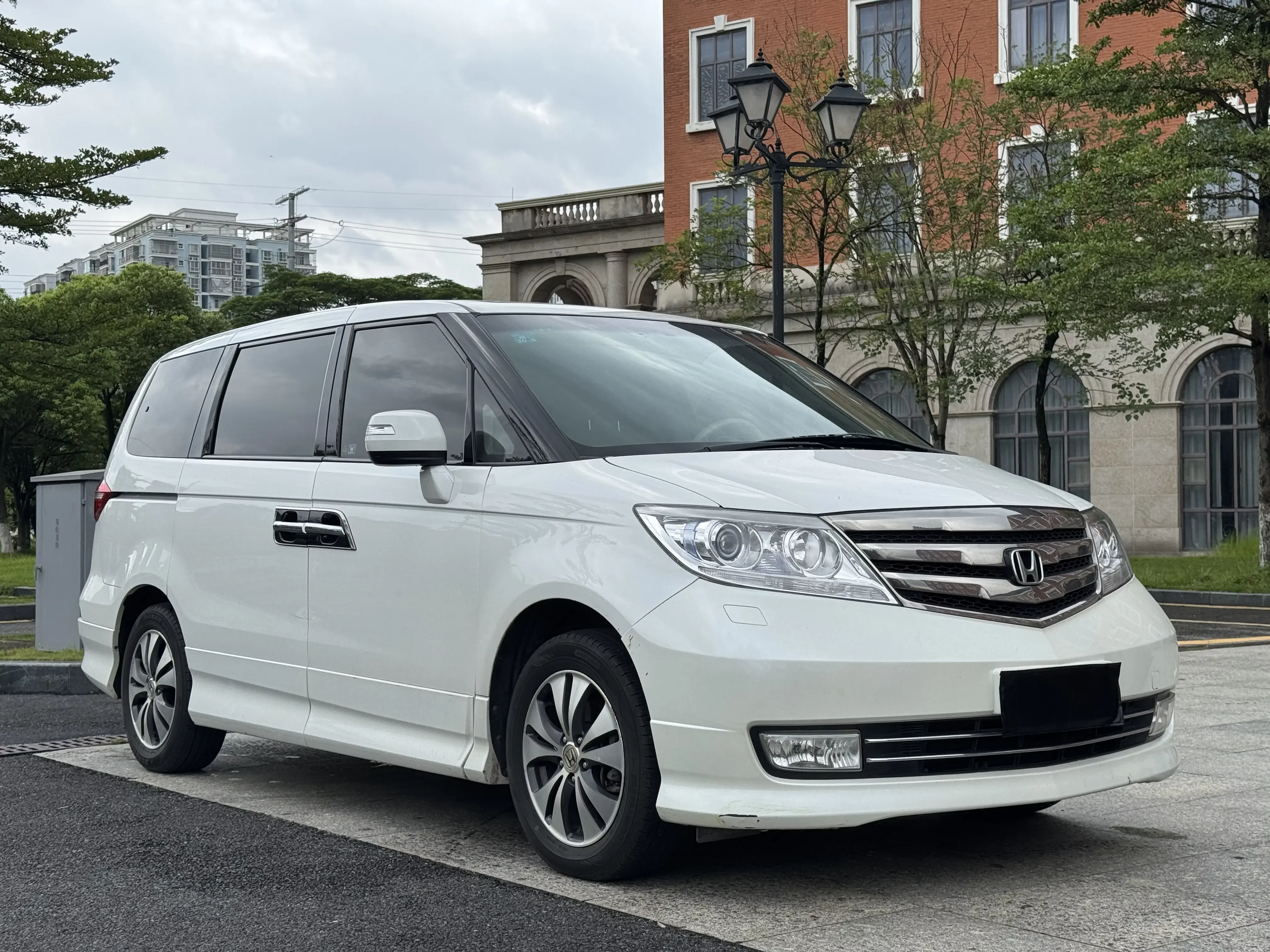 Honda Elysion