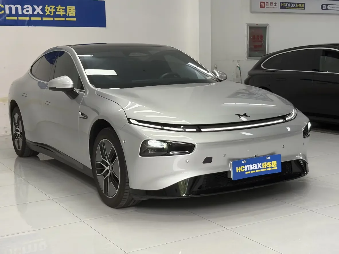 Xpeng P7