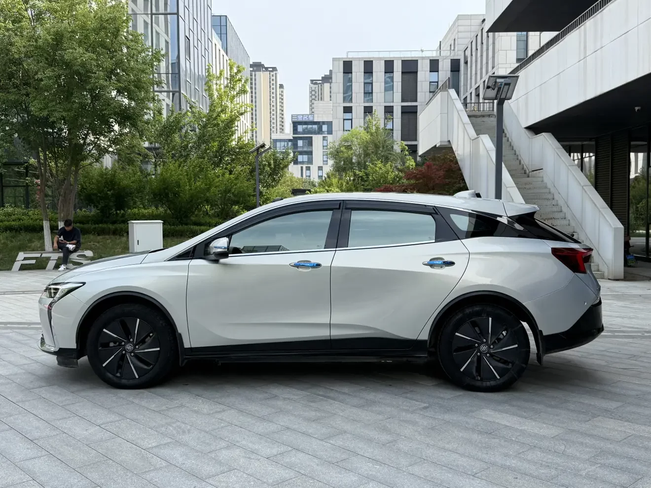 Buick Micro blue 6