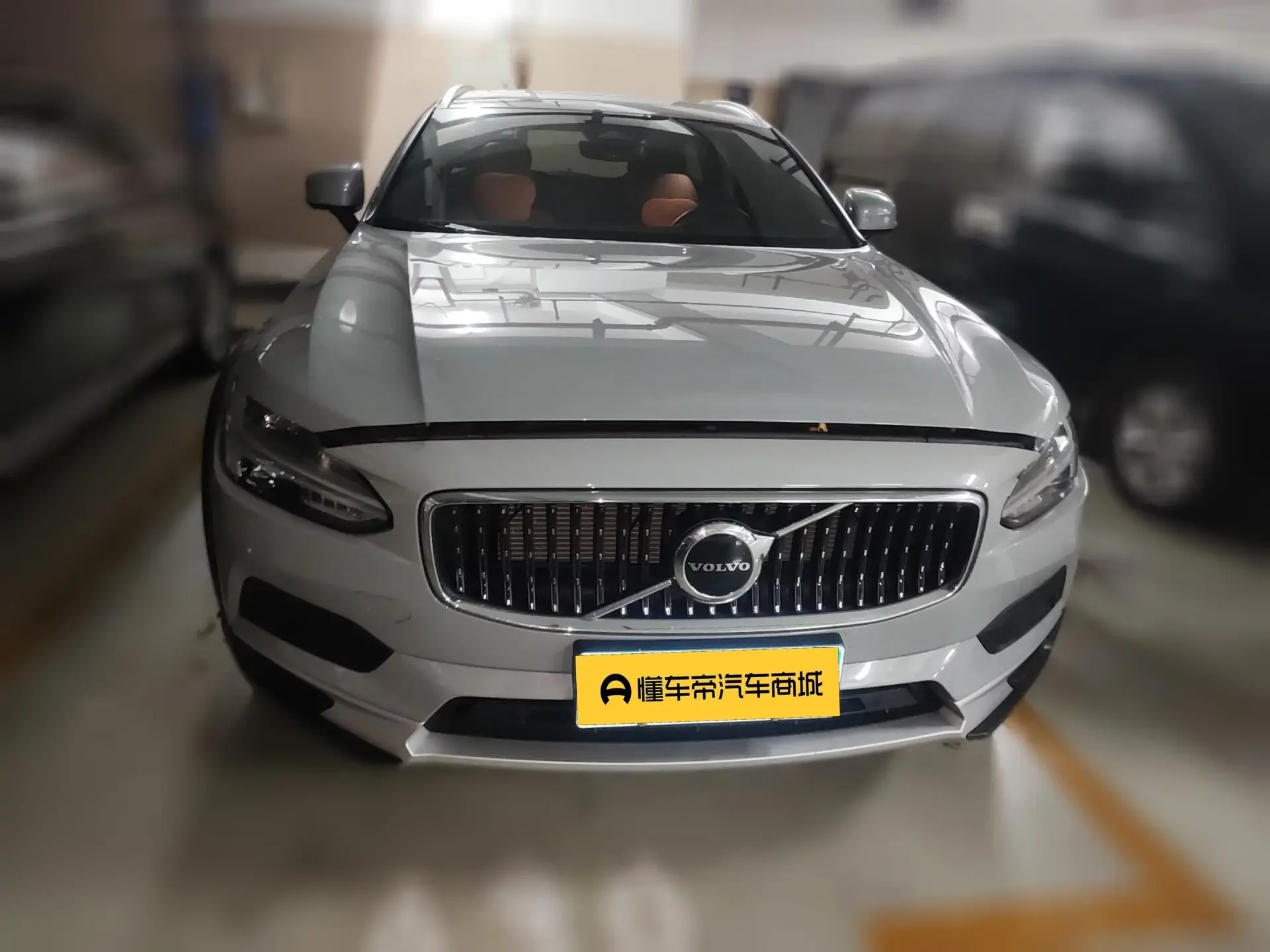 Volvo V90